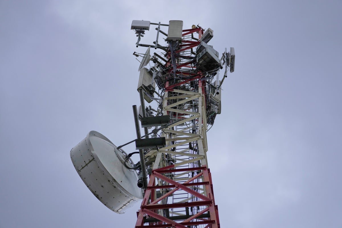 Africa’s cellphone towers turn to solar as diesel costs surge