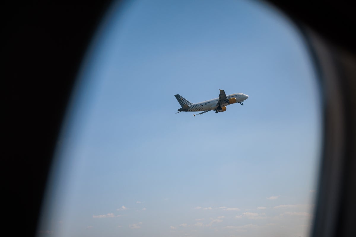 Ministers try to save summer holidays by paving way for more flight cancellations