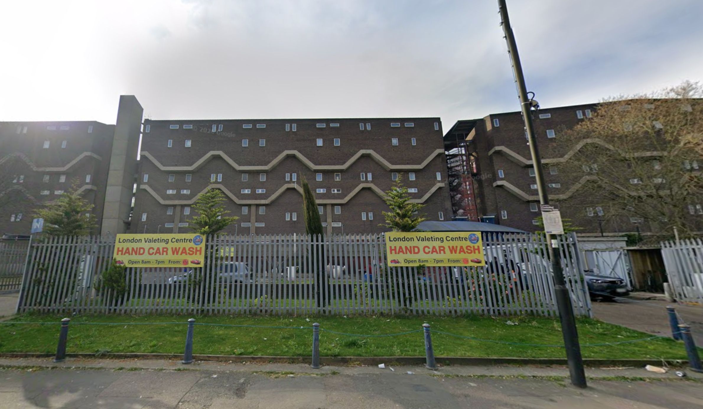 Gunshots were heard on Coldharbour Lane