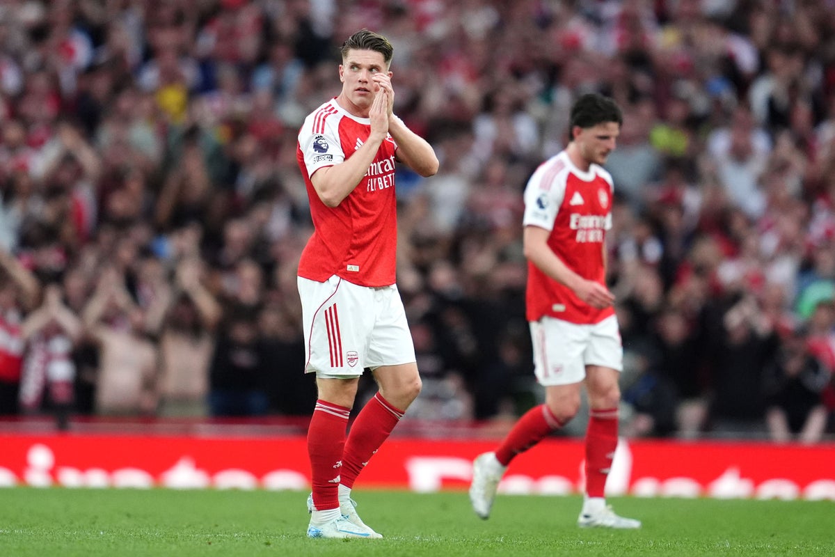 Arsenal boost title hopes as Viktor Gyokeres double helps see off Fulham