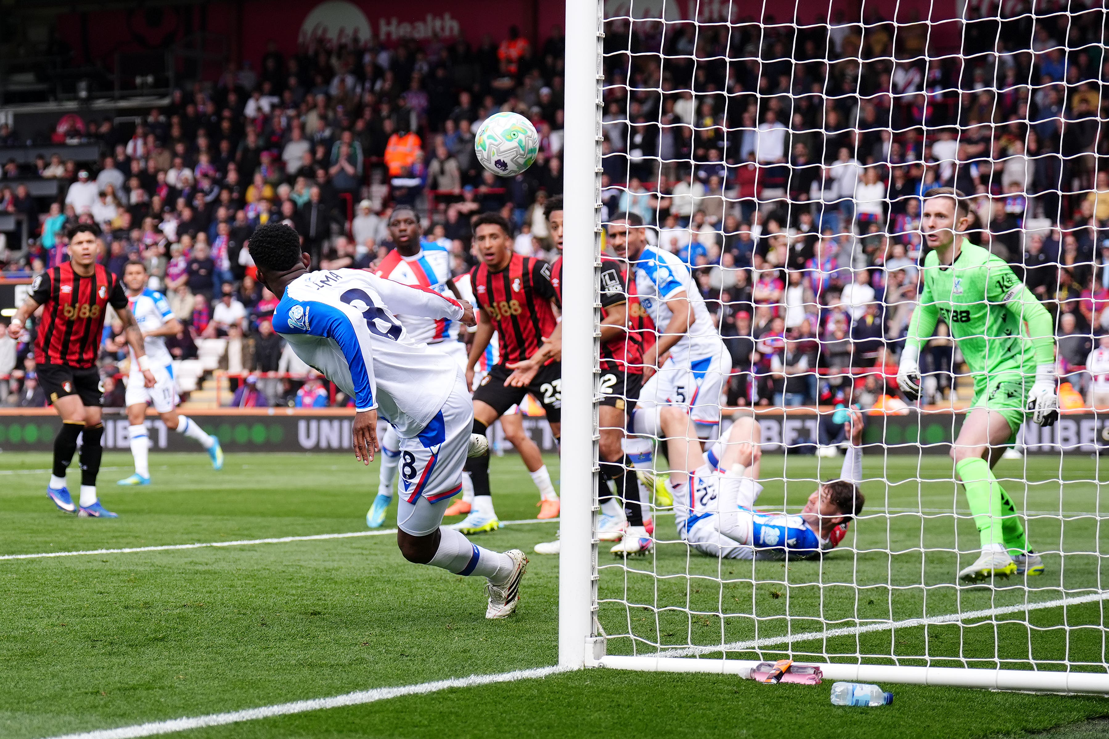 Bournemouth 3-0 Crystal Palace: Iraola's side climb to sixth with dominant win — image 5