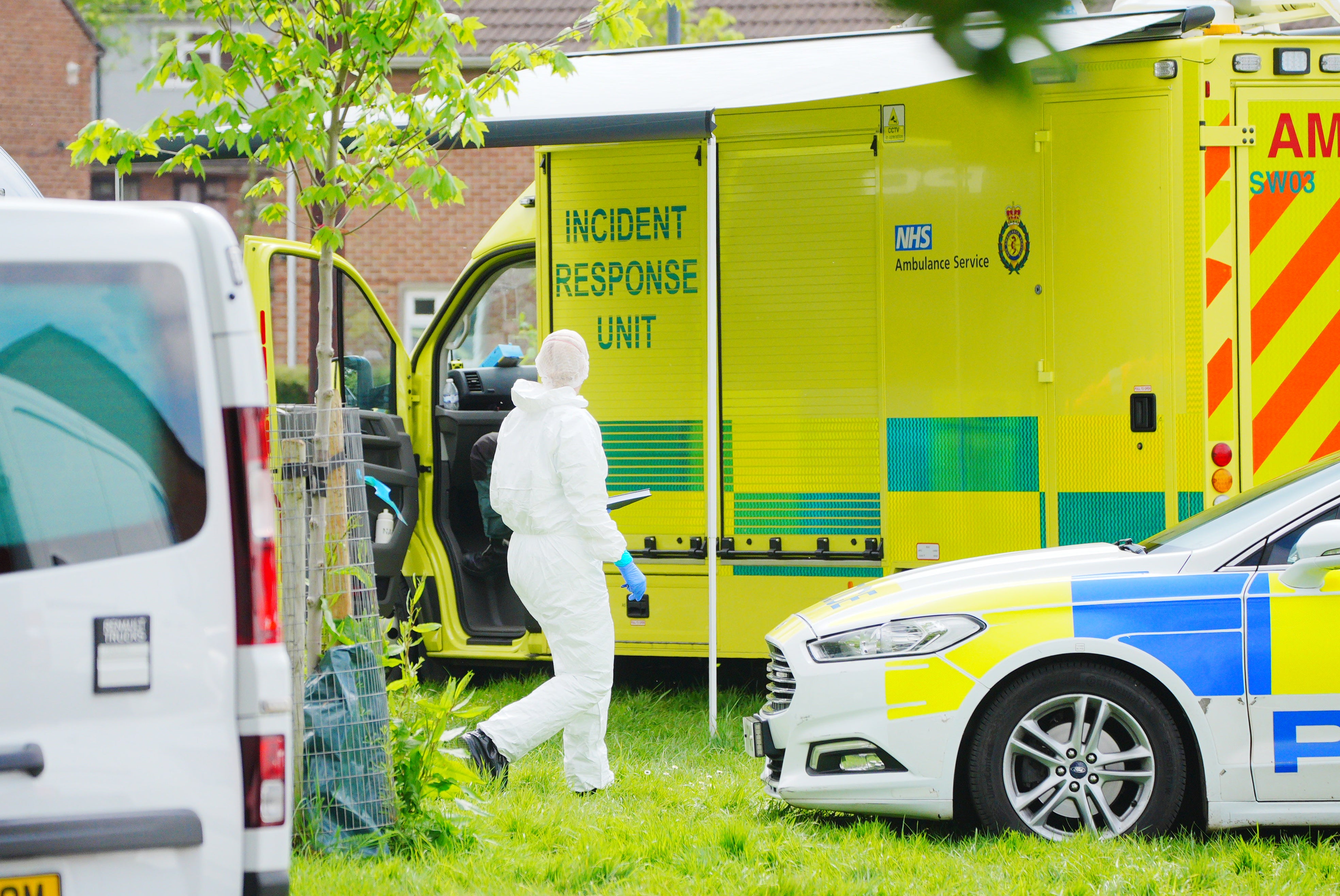 Three people, including a child, were slightly injured in the incident at a house on Sterncourt Road.