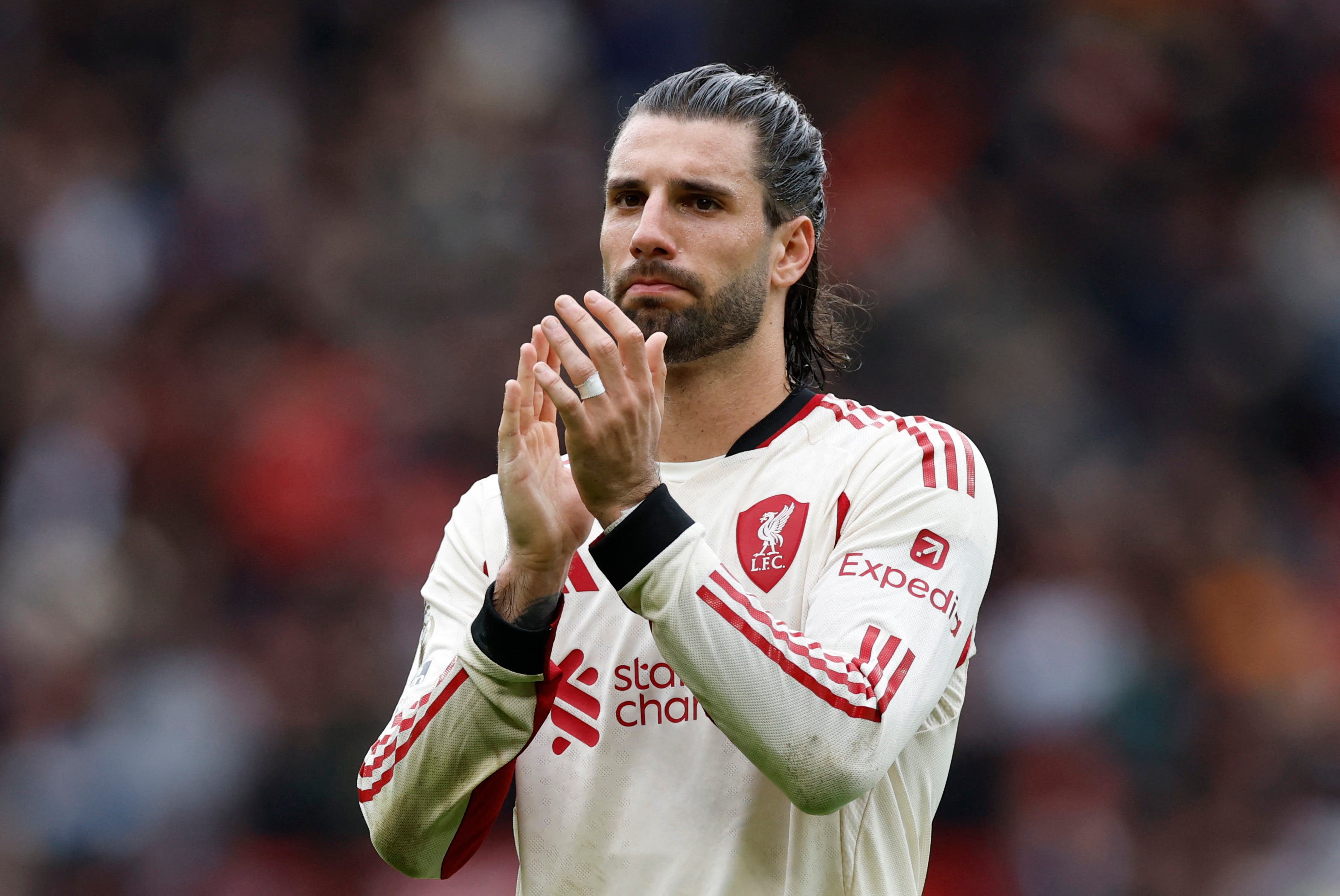 Mainoo's winner seals Champions League return as Manchester United edge Liverpool 3-2 — image 6