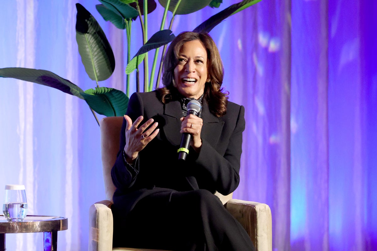 Kamala Harris'in yeni lüks Malibu malikanesi onun siyasi geleceği hakkında nelere işaret ediyor olabilir?