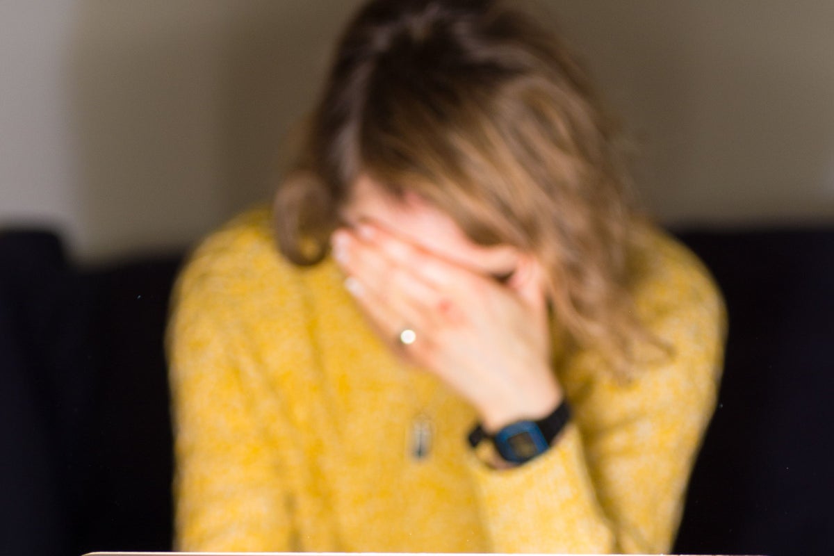 Majority of adults who are single ‘could not cope with an unexpected £850 bill’