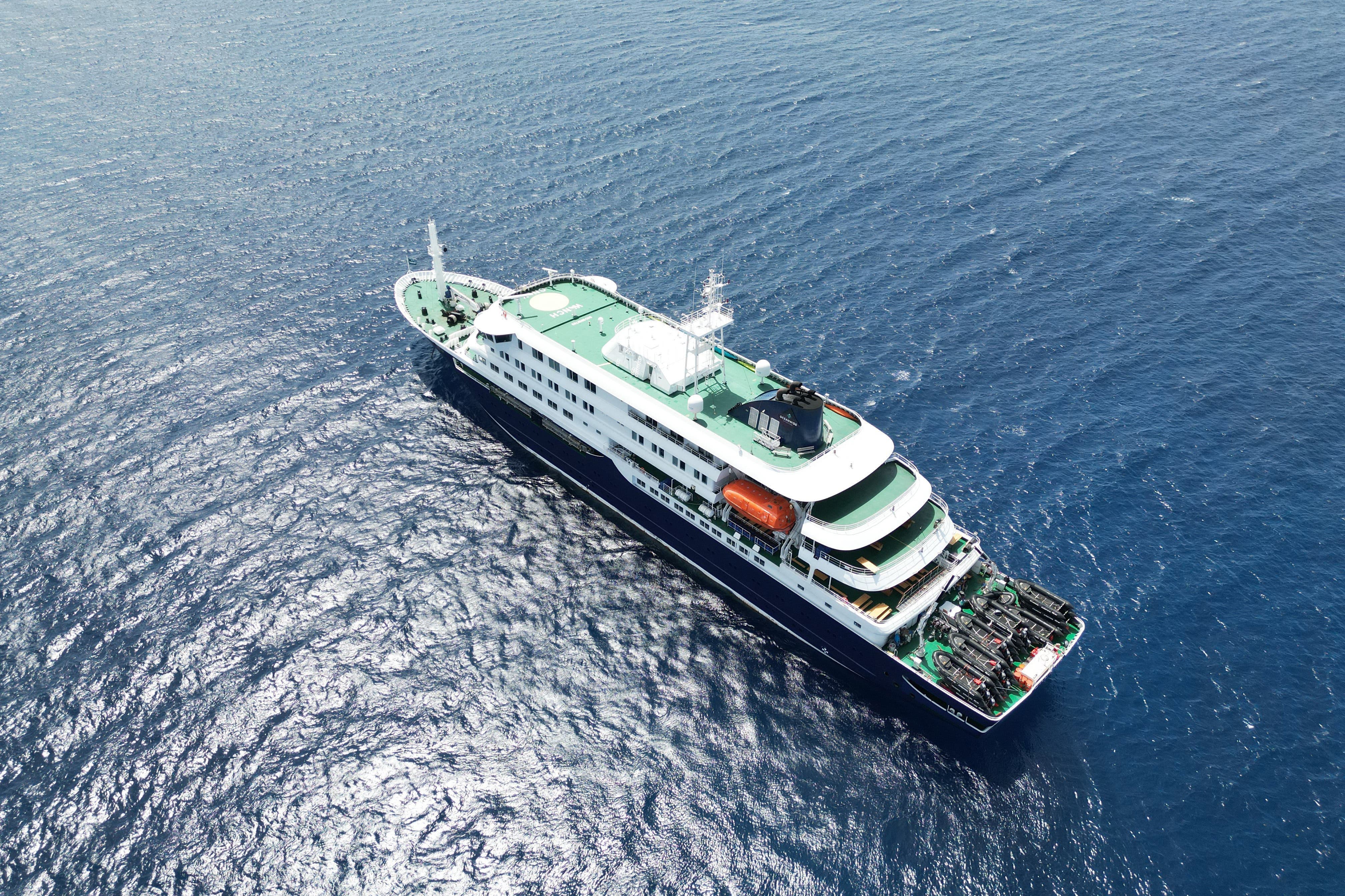 Three dead in suspected hantavirus outbreak on Dutch cruise ship off Cape Verde — image 4