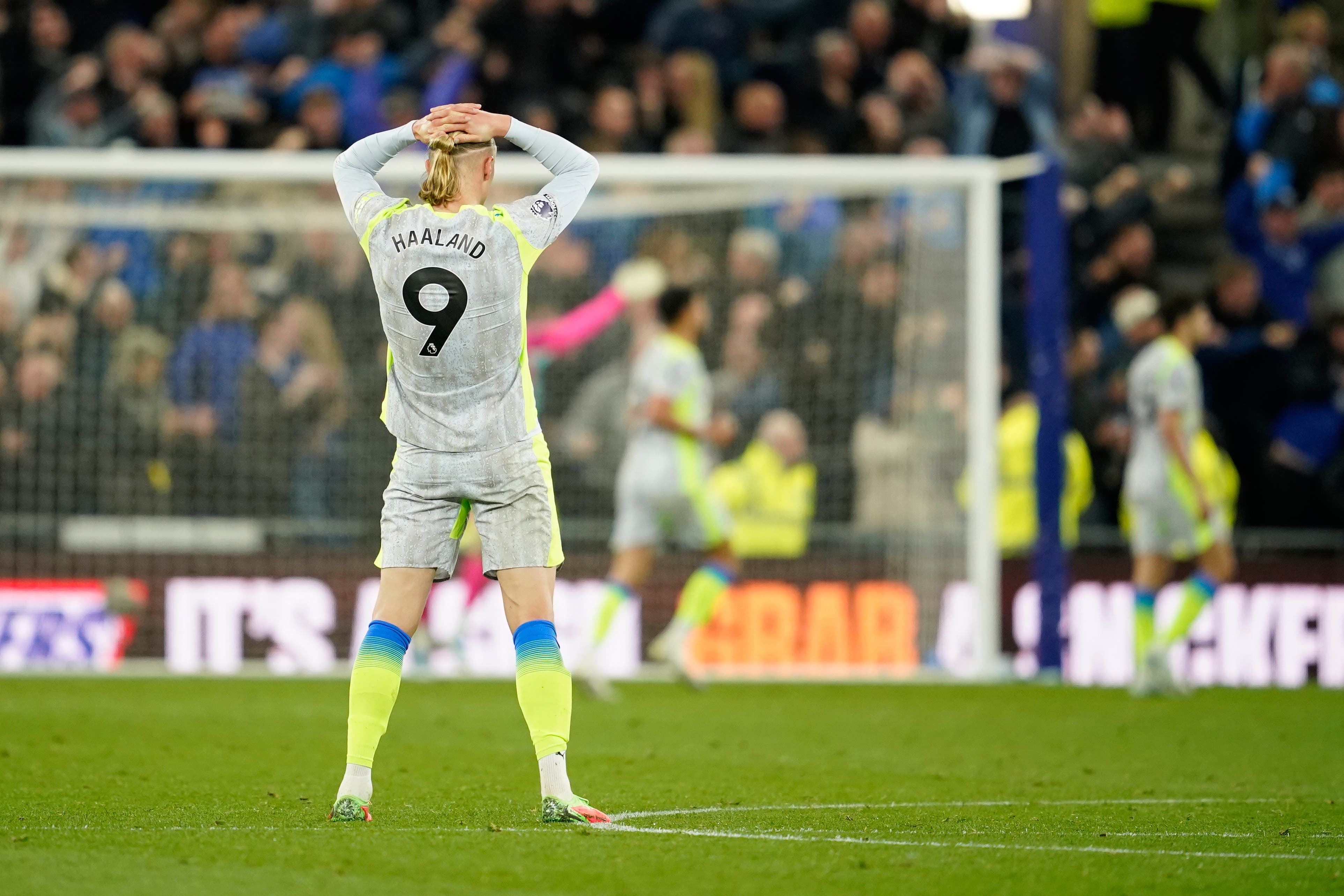 Everton stun Manchester City with second-half comeback to blow title race open — image 3