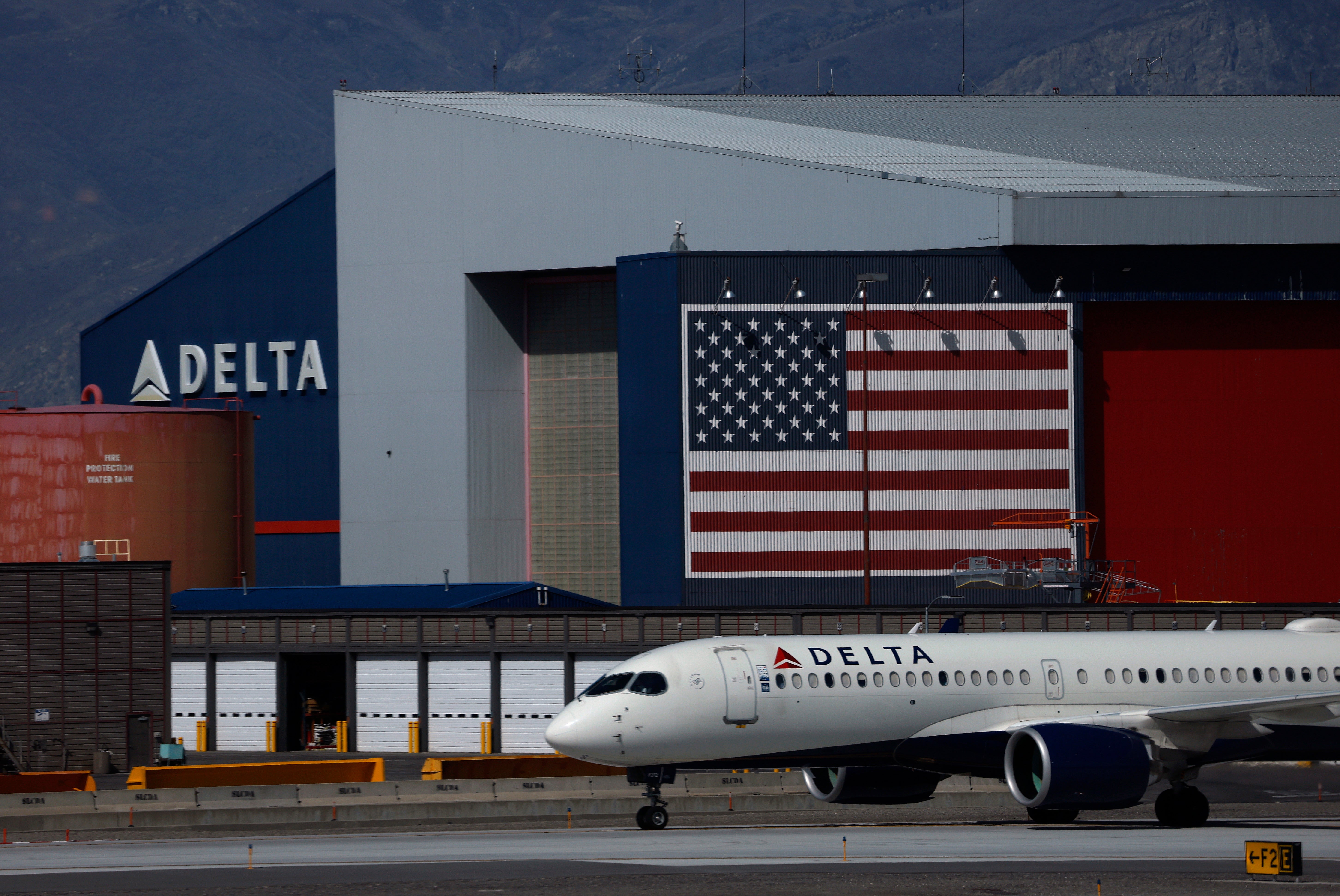 Delta Air Lines will stop offering free snacks or drinks on hundreds of flights starting in two weeks