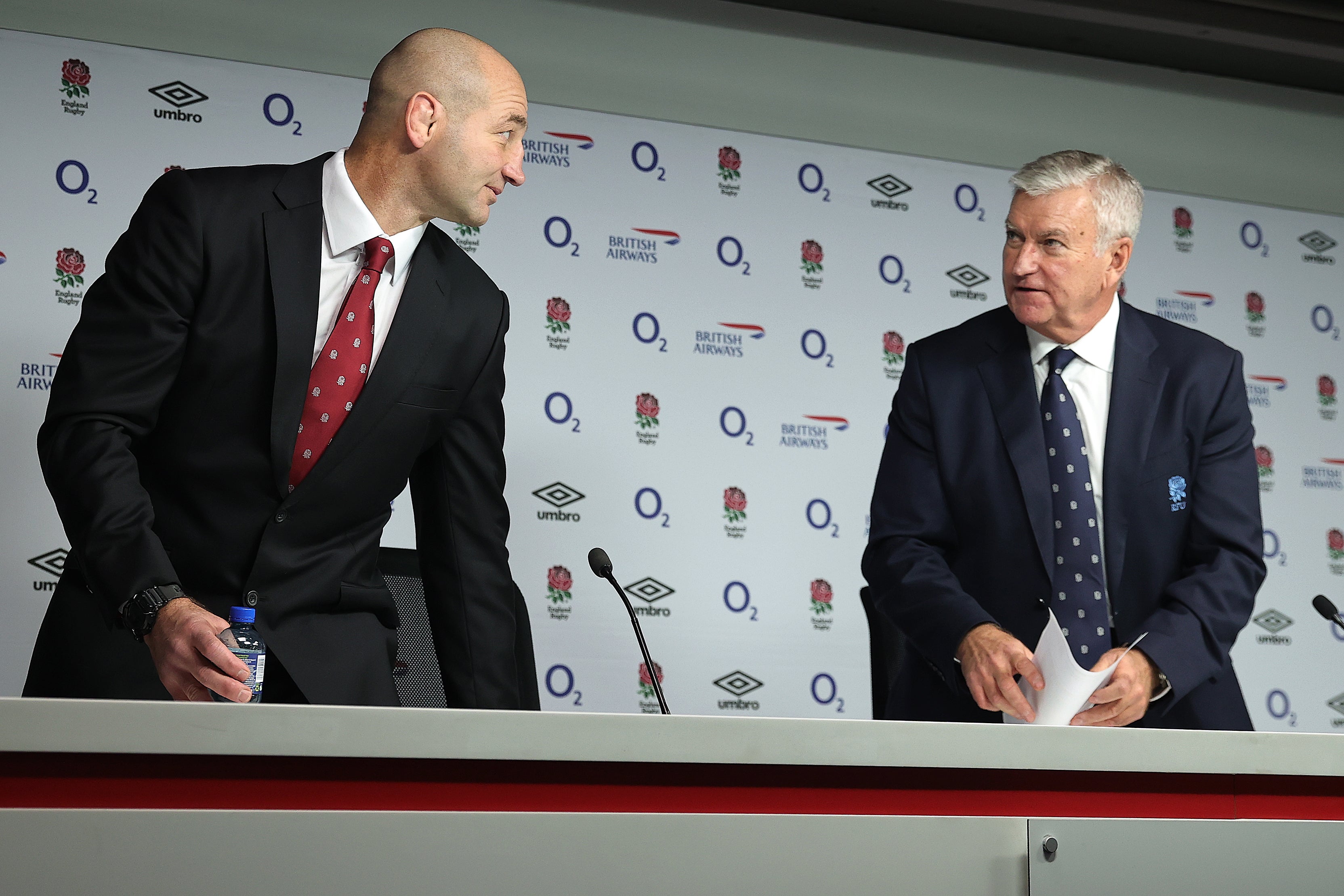 Bill Sweeney (right) has given his backing to England head coach Steve Borthwick