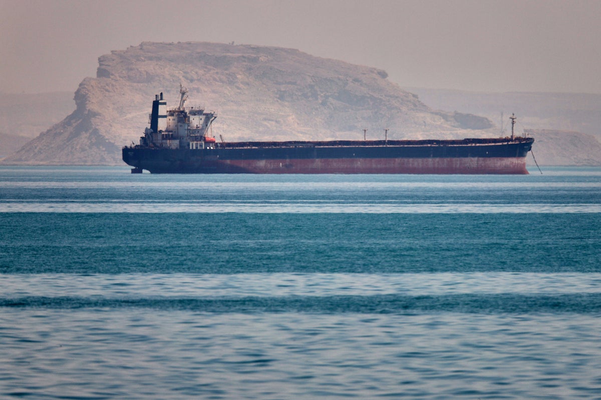 US attempt to open Strait of Hormuz tests fragile Iran war ceasefire