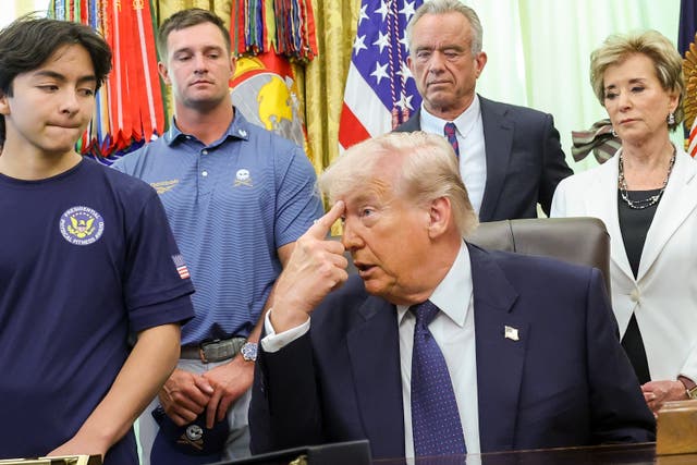 <p>Donald Trump explicó el martes a un grupo de niños y a otros invitados de la Casa Blanca cómo los francotiradores dispararon contra los manifestantes iraníes</p>