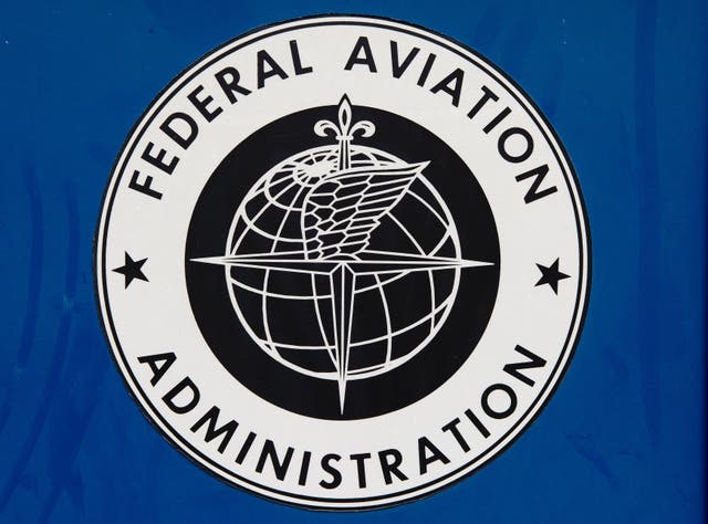 FAA просить у Конгресу 10 млрд доларів на оновлення застарілої системи управління повітряним рухом