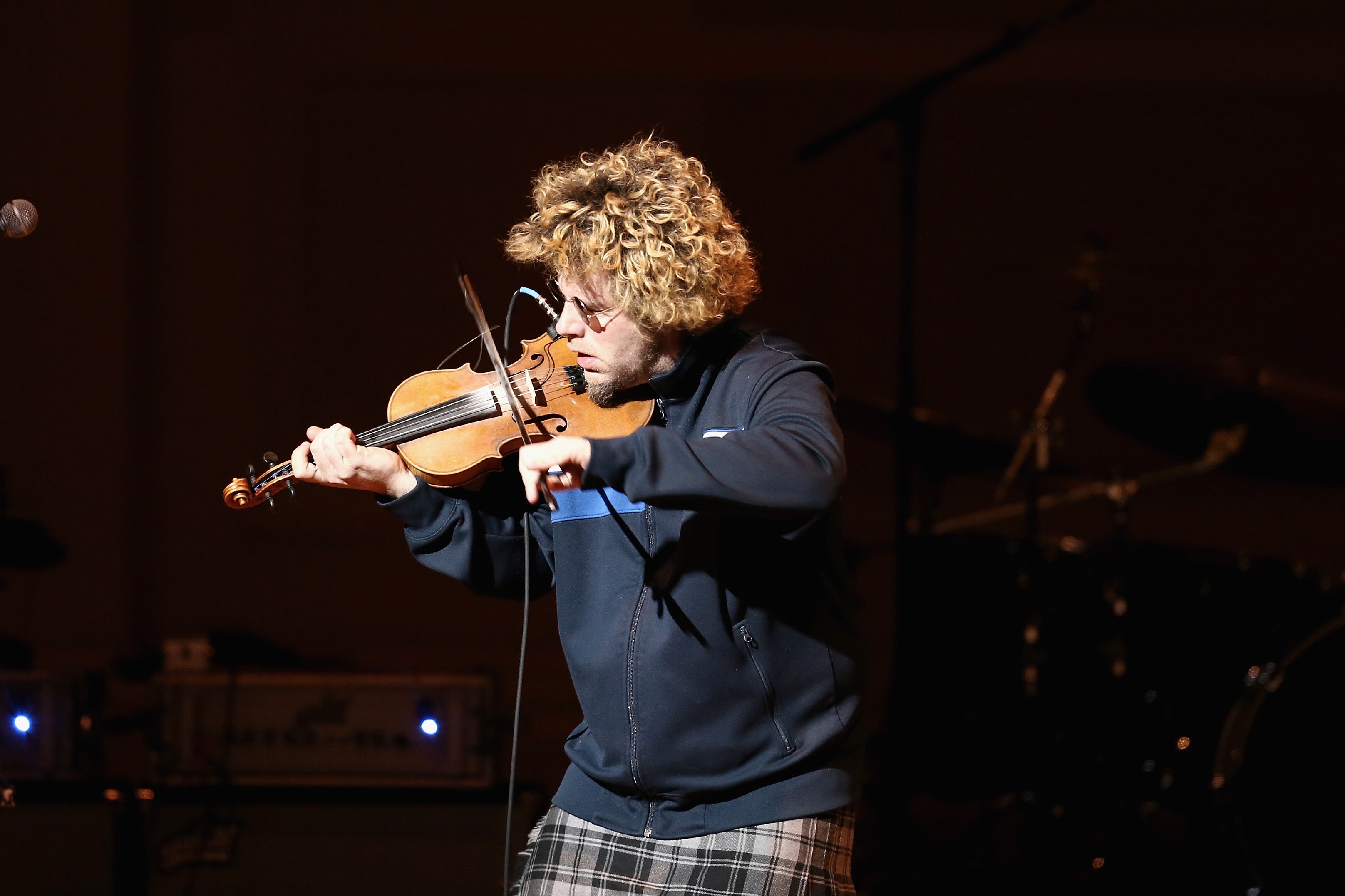 Following the initial controversy, Google’s AI Overview feature for the musician has been updated to include information about the lawsuit itself. The tool now informs users that MacIsaac made headlines in late 2025 and 2026 for taking legal action against the search giant