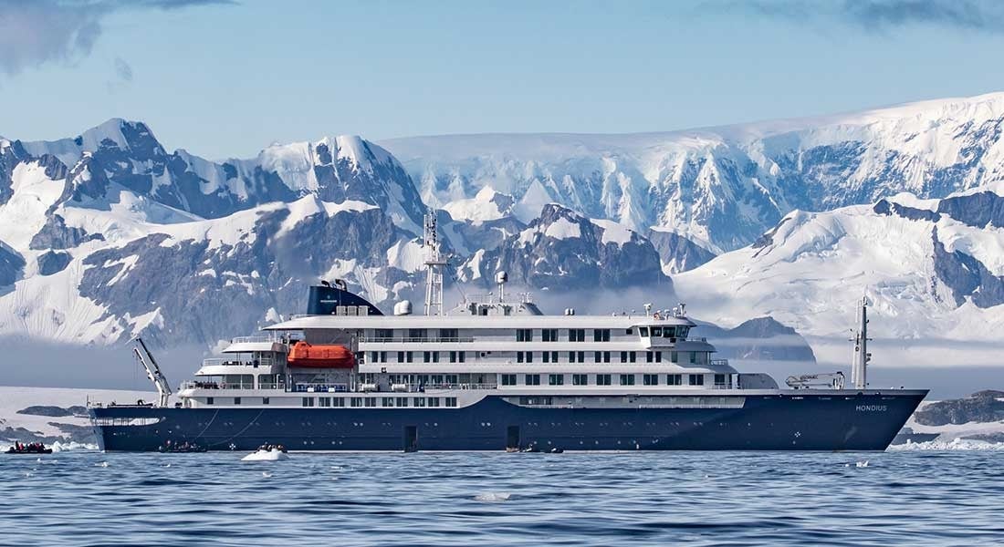 Passengers not allowed to leave suspected hantavirus cruise ship until Canary Islands