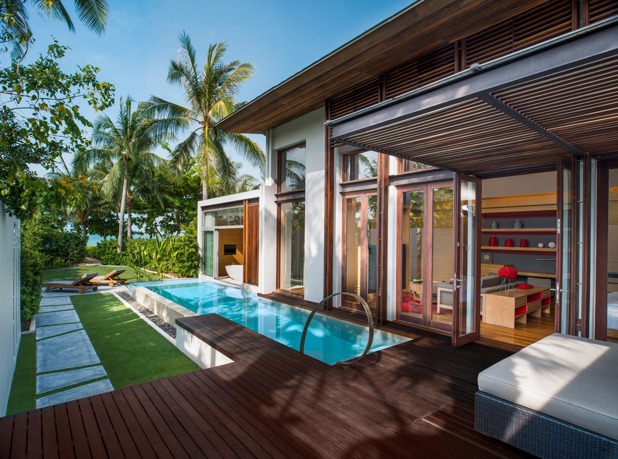 A Premier Beachfront Villa with a private plunge pool
