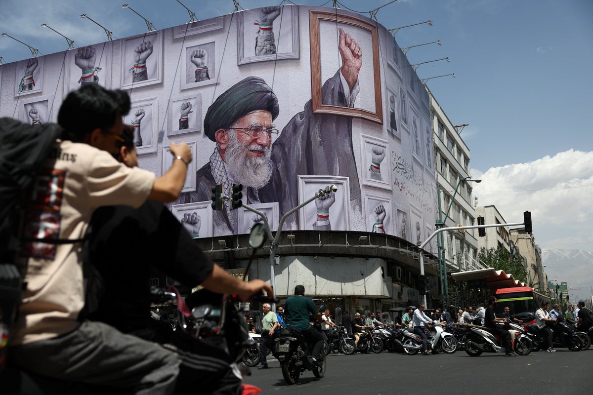 US and Iran ‘near peace deal’ to end nuclear standoff and lift sanctions