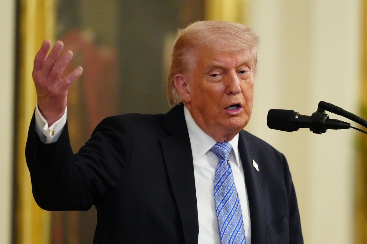 Trump threatens Iran with more bombing if nuclear deal talks fail