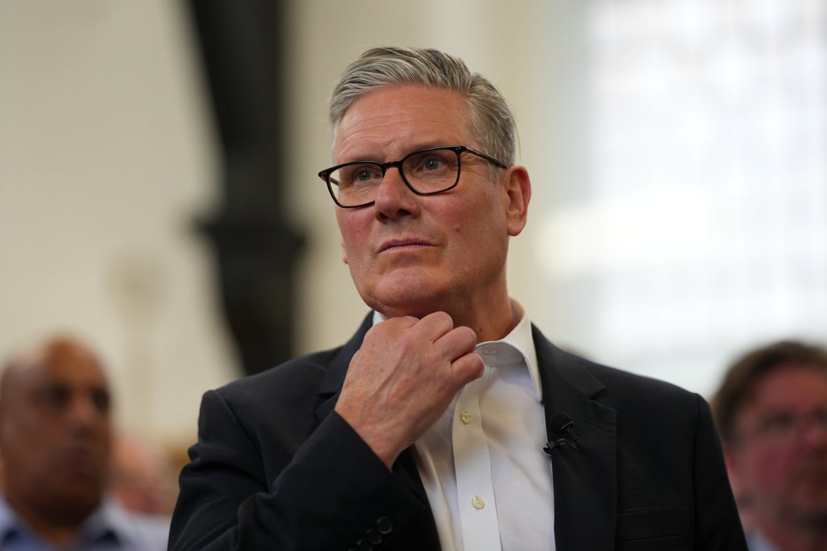 Starmer pays tribute to courage' of armed forces on VE Day anniversary