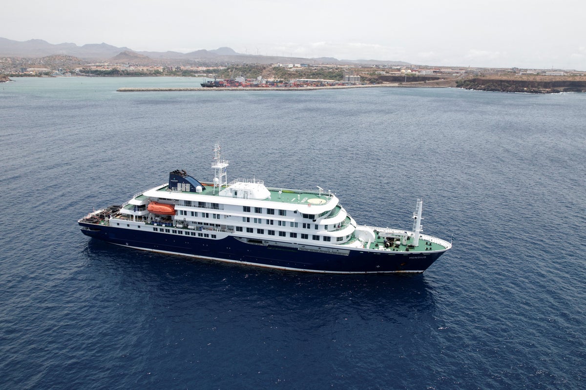 https://static.independent.co.uk/2026/05/06/17/2026-05-06T161157Z_889892273_RC2N3LAA811Z_RTRMADP_3_CRUISESHIP-HANTAVIRUS-EXPLAINER.jpg?width=1200&height=800&crop=1200:800