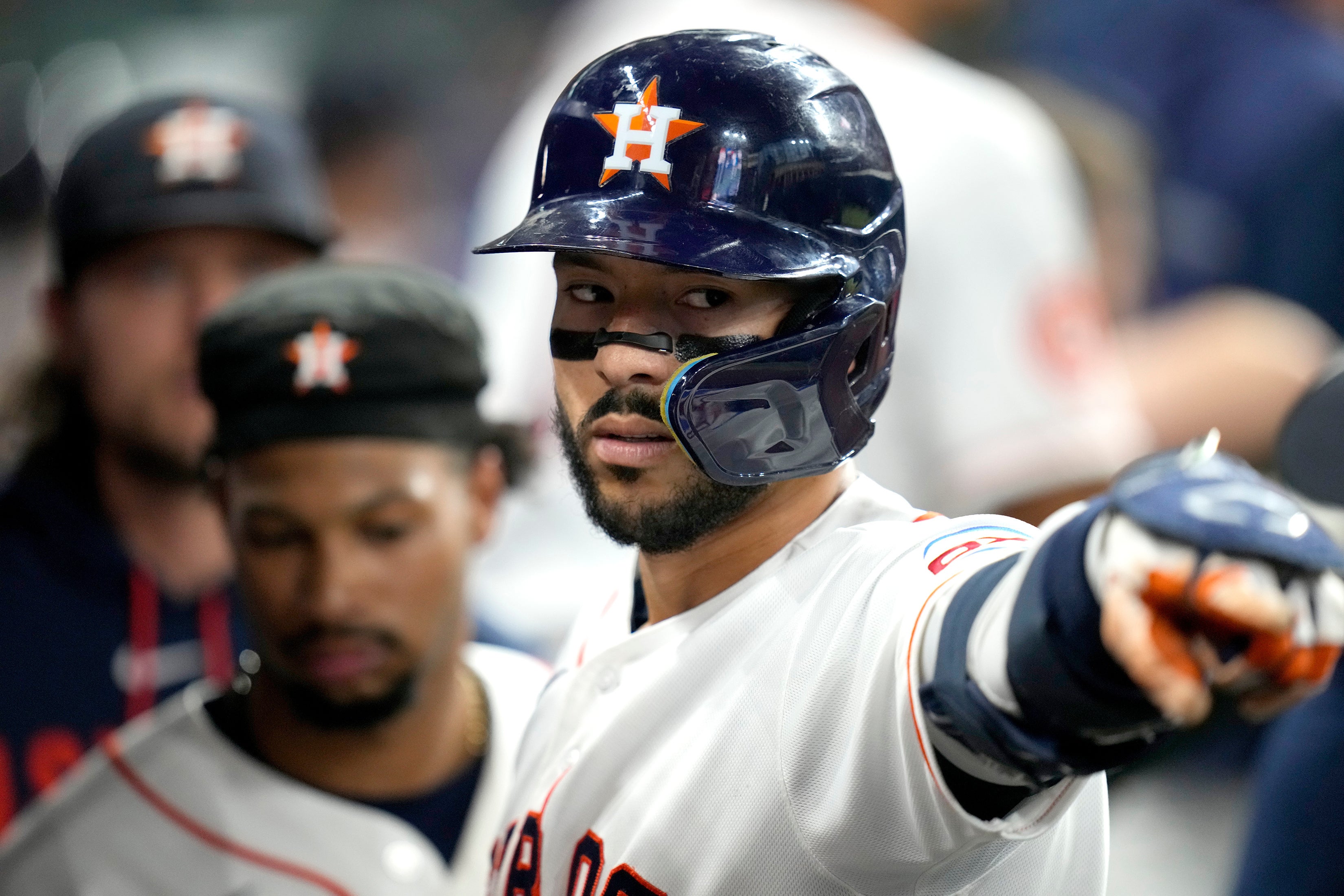 CARLOS CORREA