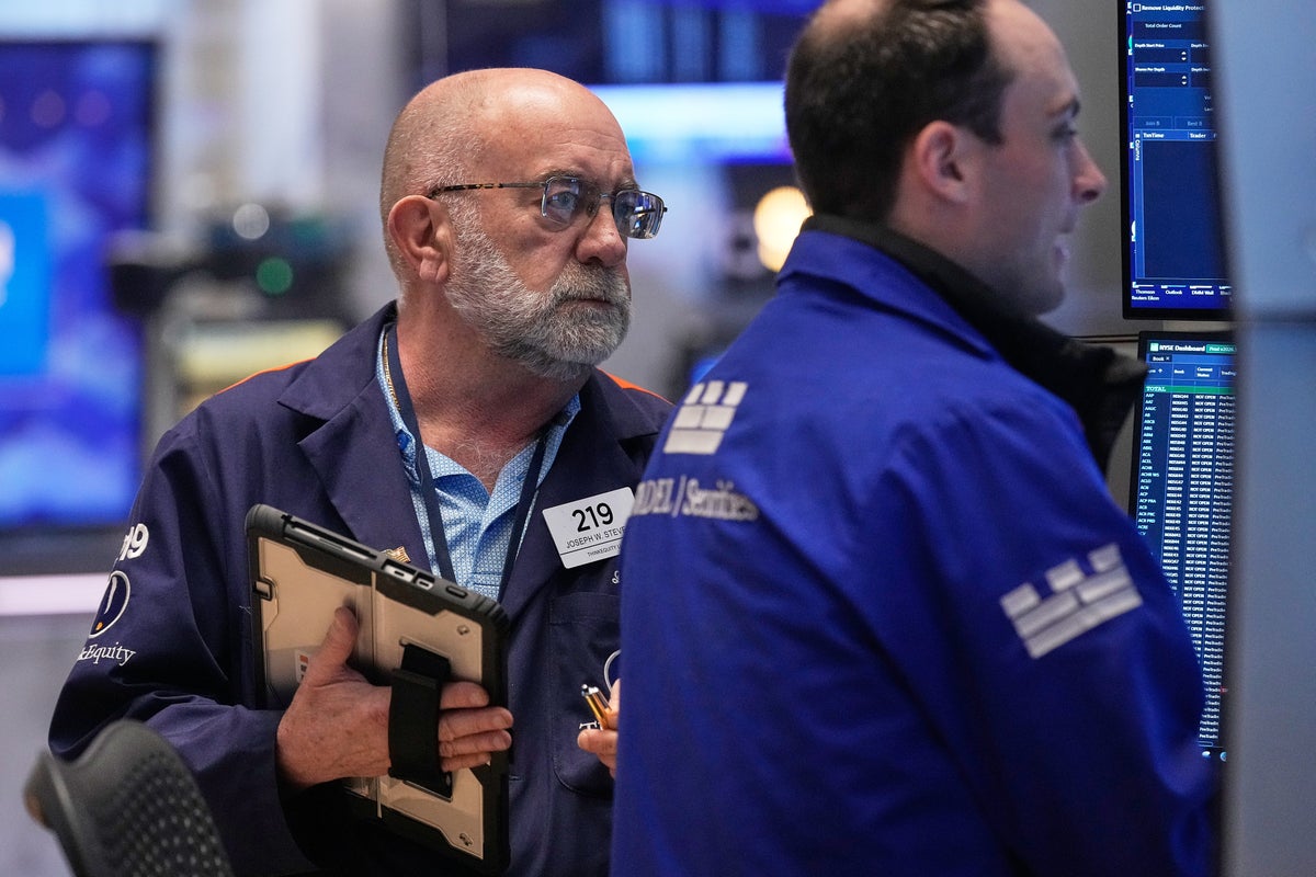 Hopes for reopening the Strait of Hormuz push Asian shares higher, as oil prices hold above 0 – UK Times