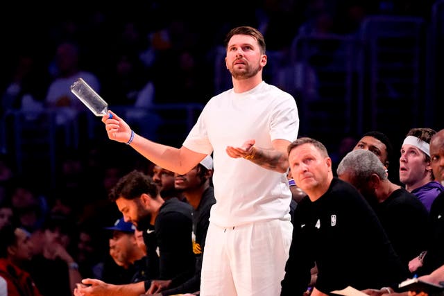 LAKERS-DONCIC
