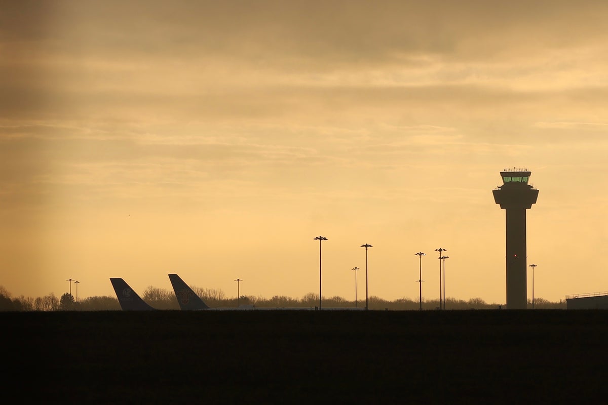More than 100 flights from UK airports cancelled this month as June sees reduction