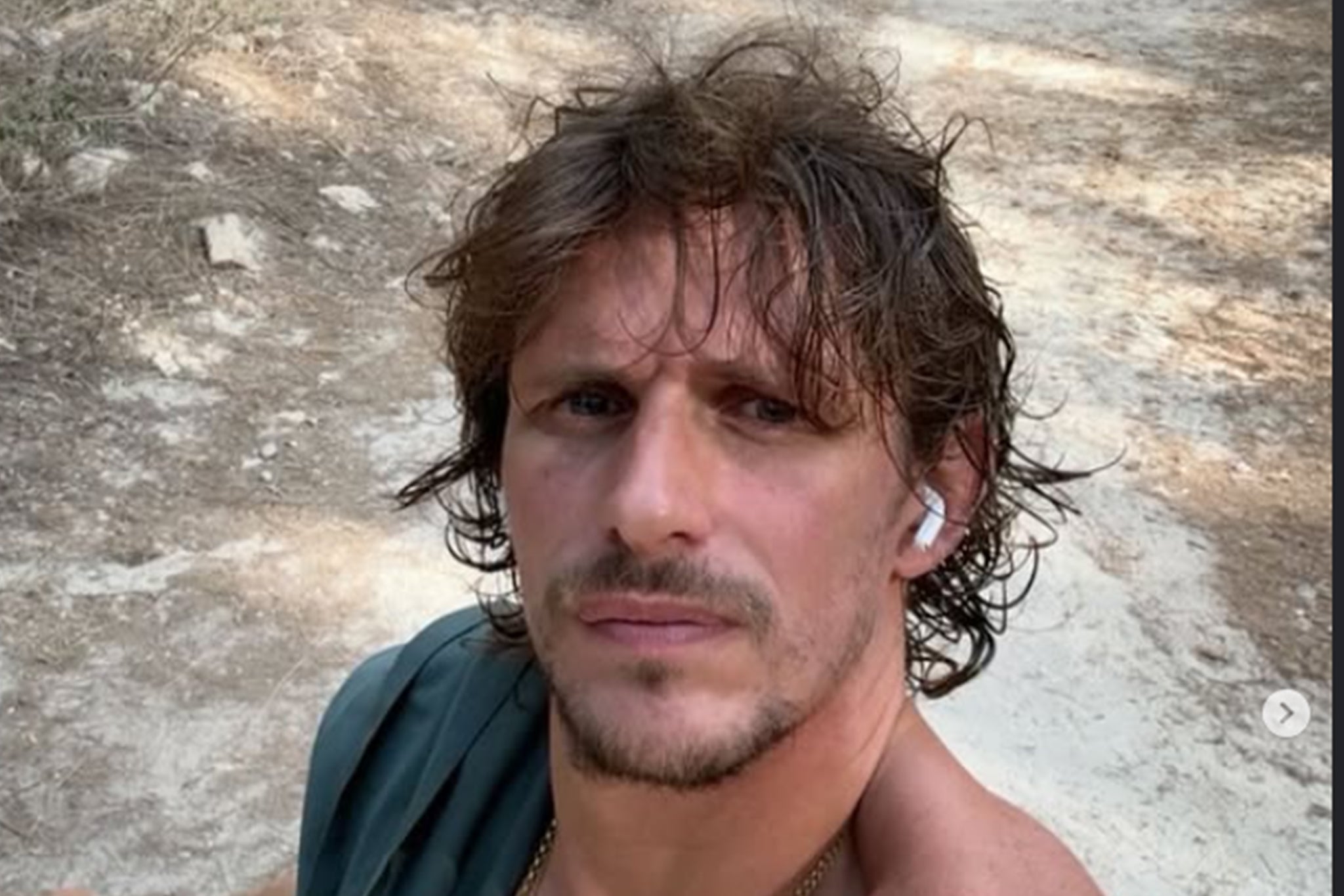 A estrela de 'TOWIE' Jake Hall foi encontrada em uma villa espanhola com um ferimento fatal na cabeça