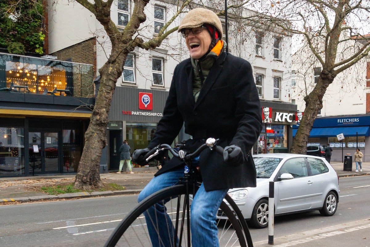 TV star Jeremy Vine reveals penny-farthing bike crash uncovered heart issue TV star Jeremy Vine reveals penny-farthing bike crash uncovered heart issue