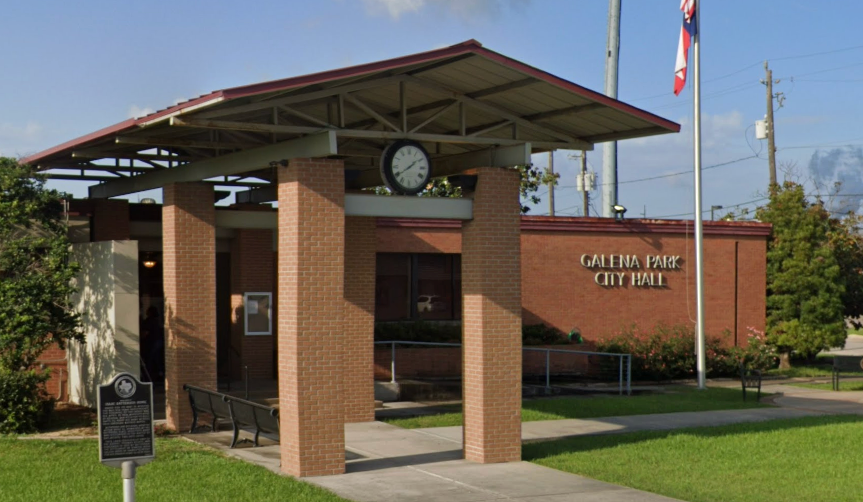 A mayoral election in Galena Park, Texas, has sparked controversy as the outgoing mayor rejects claims that no one is in charge of the city