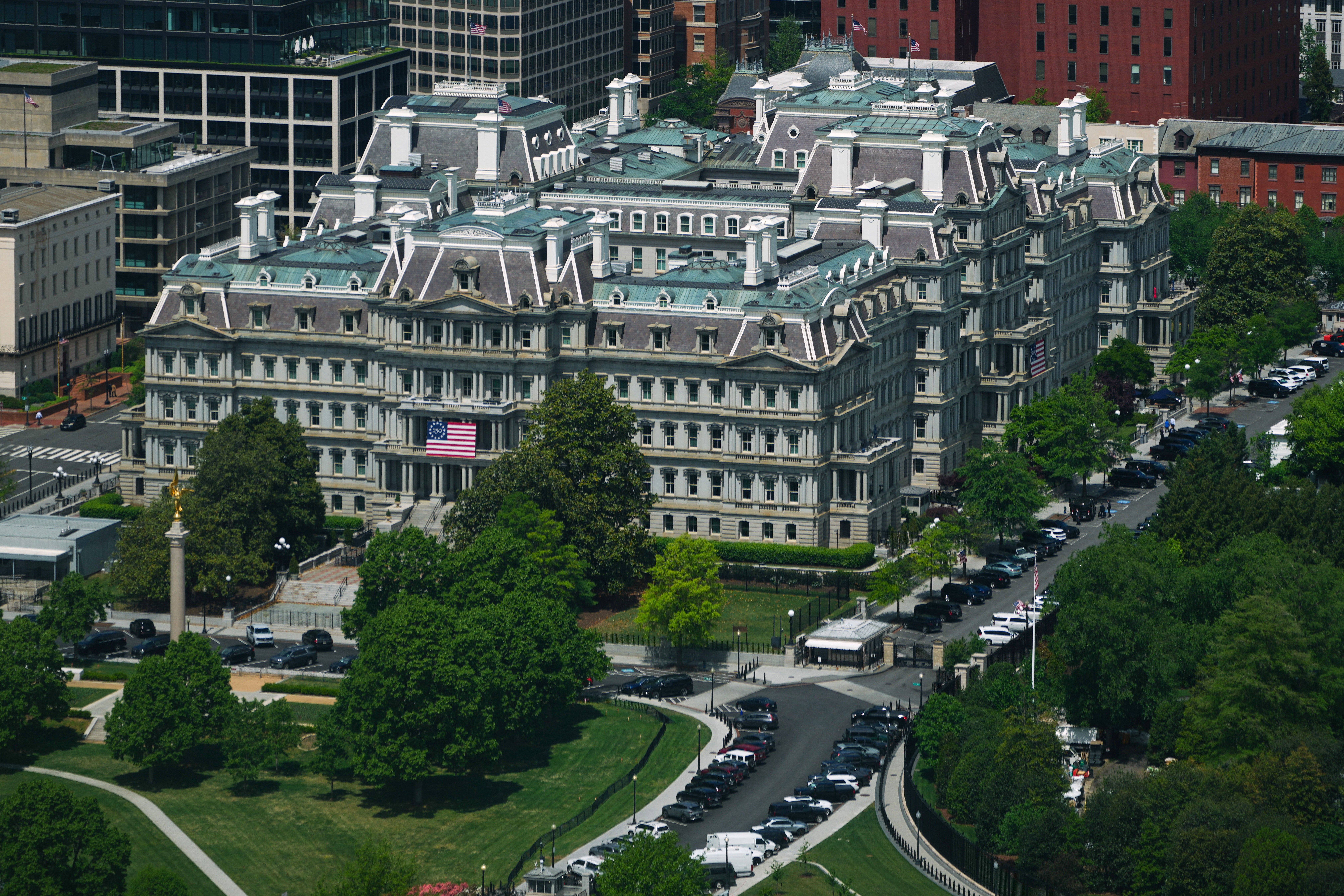 Federal agency weighing Trump’s demand to paint Eisenhower building’s granite