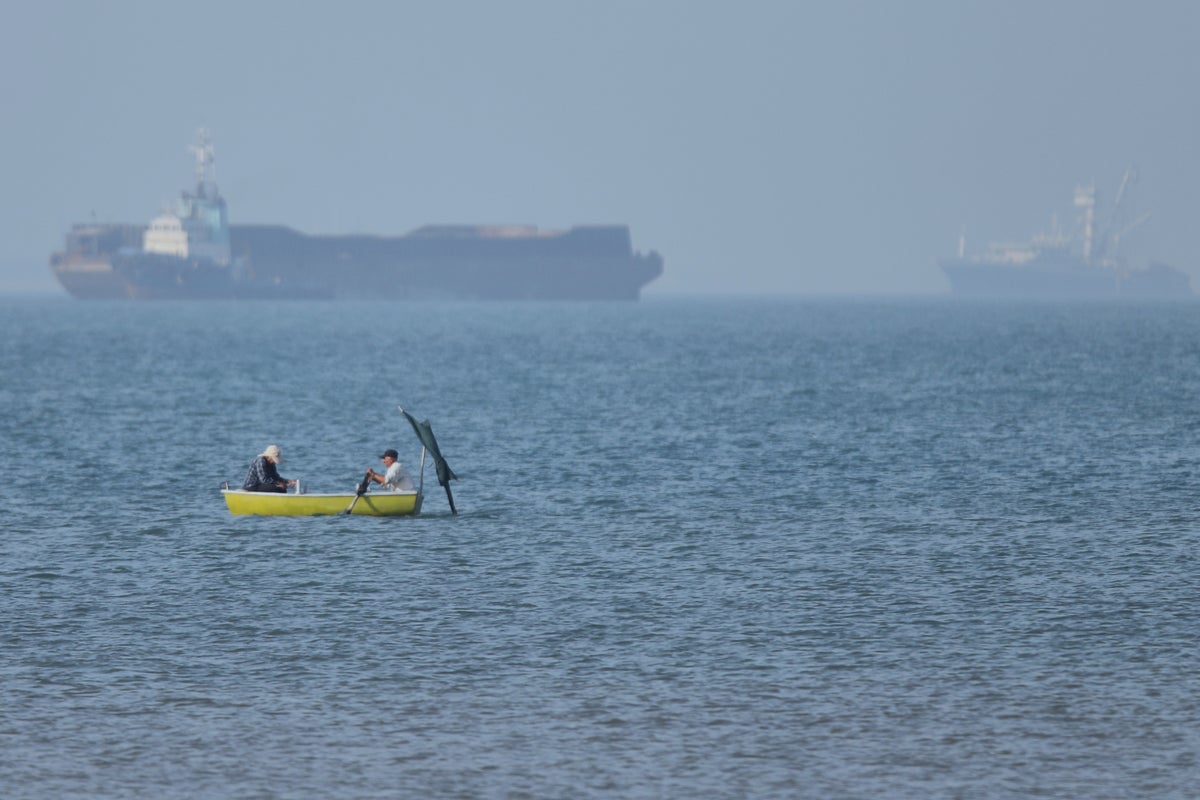 https://static.independent.co.uk/2026/05/08/07/Iran_War_Strait_of_Hormuz_5753_.jpg?width=1200&height=800&crop=1200:800