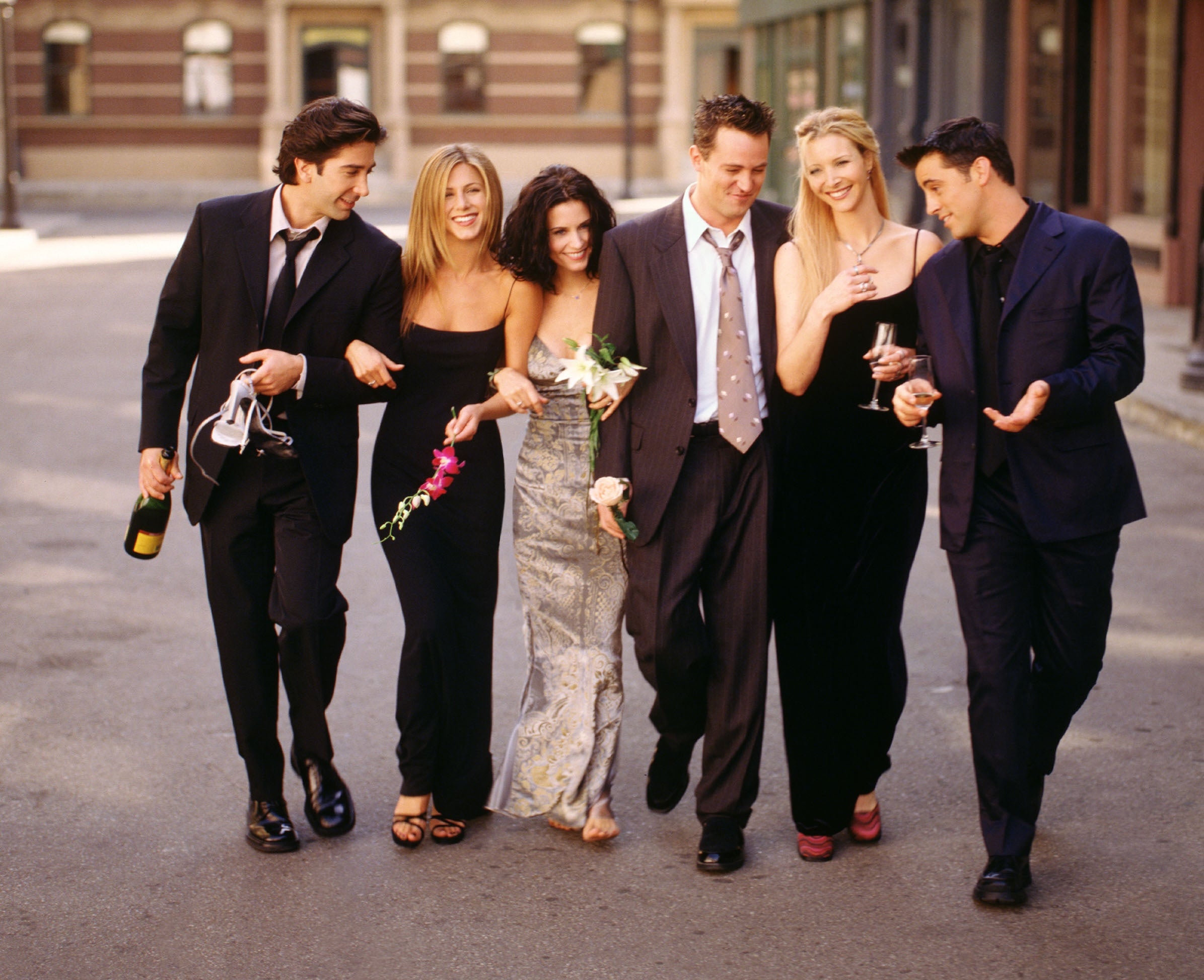 'Friends' premiered five years after 'Seinfeld,' similarly becoming a major success for NBC