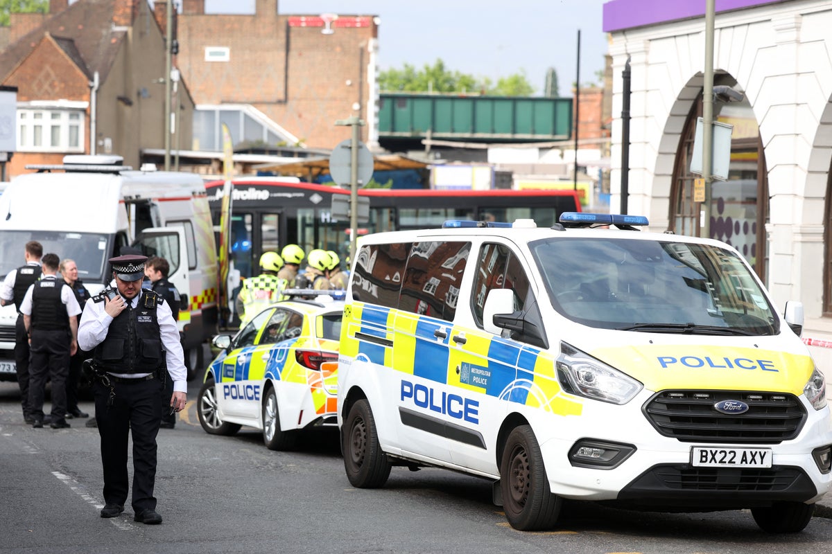 Girl, 16, dies after being hit by taxi near London private school
