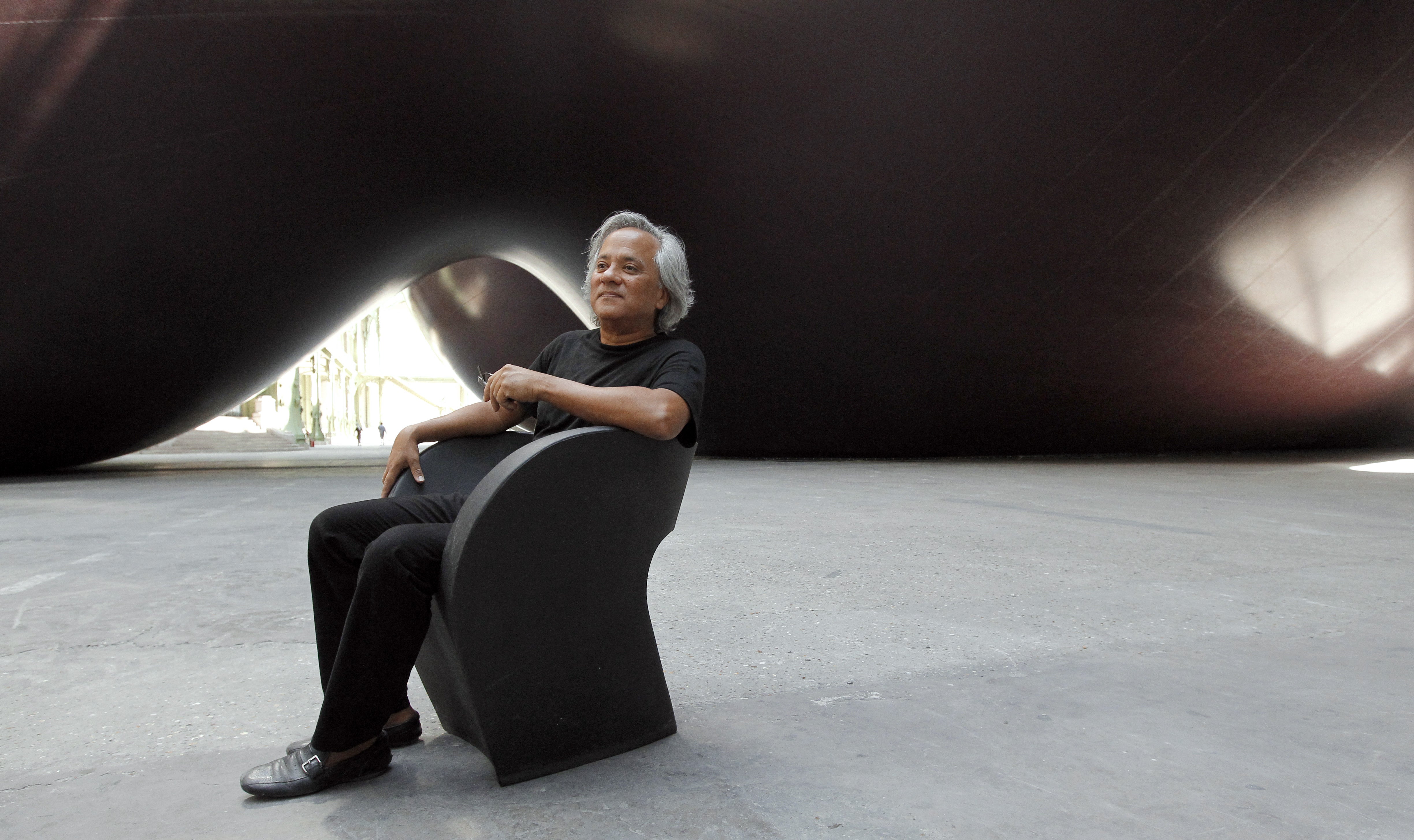 Anish Kapoor spoke out on the situation