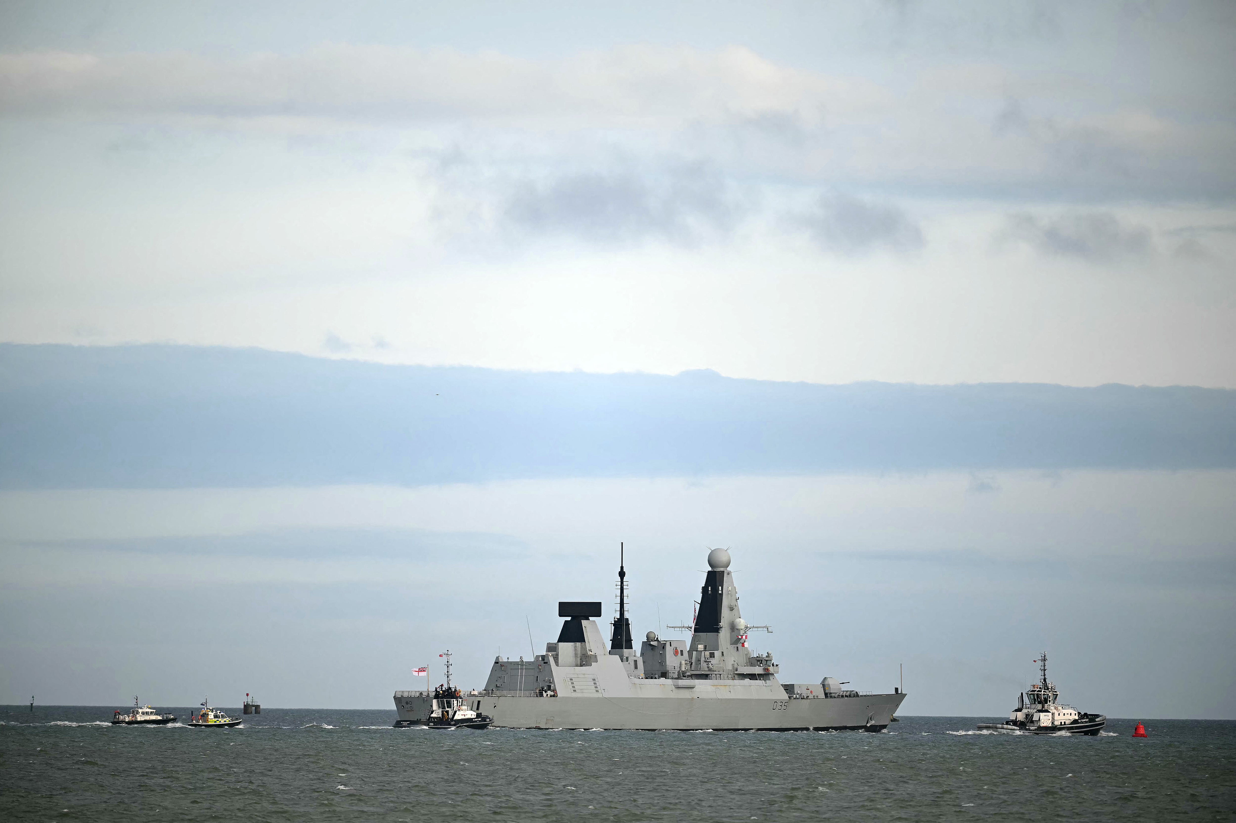 independent.co.uk - Josh Marcus - Iran-US war latest: Tehran warns of 'heavy assault' as Trump awaits response