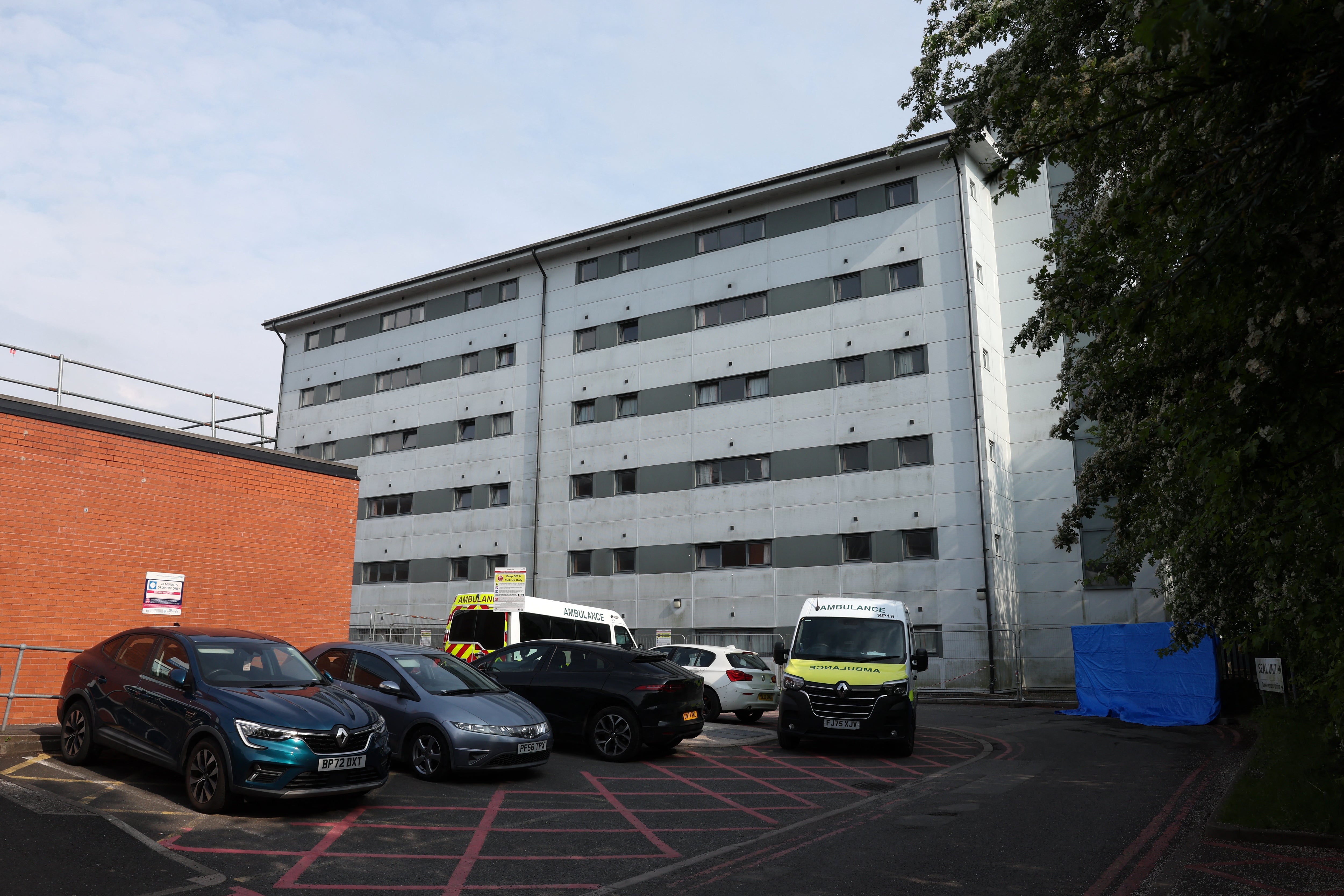British passengers on a cruise ship hit by a hantavirus outbreak will be transferred to the hospital used as the UK’s quarantine site at the start of the Covid-19 pandemic