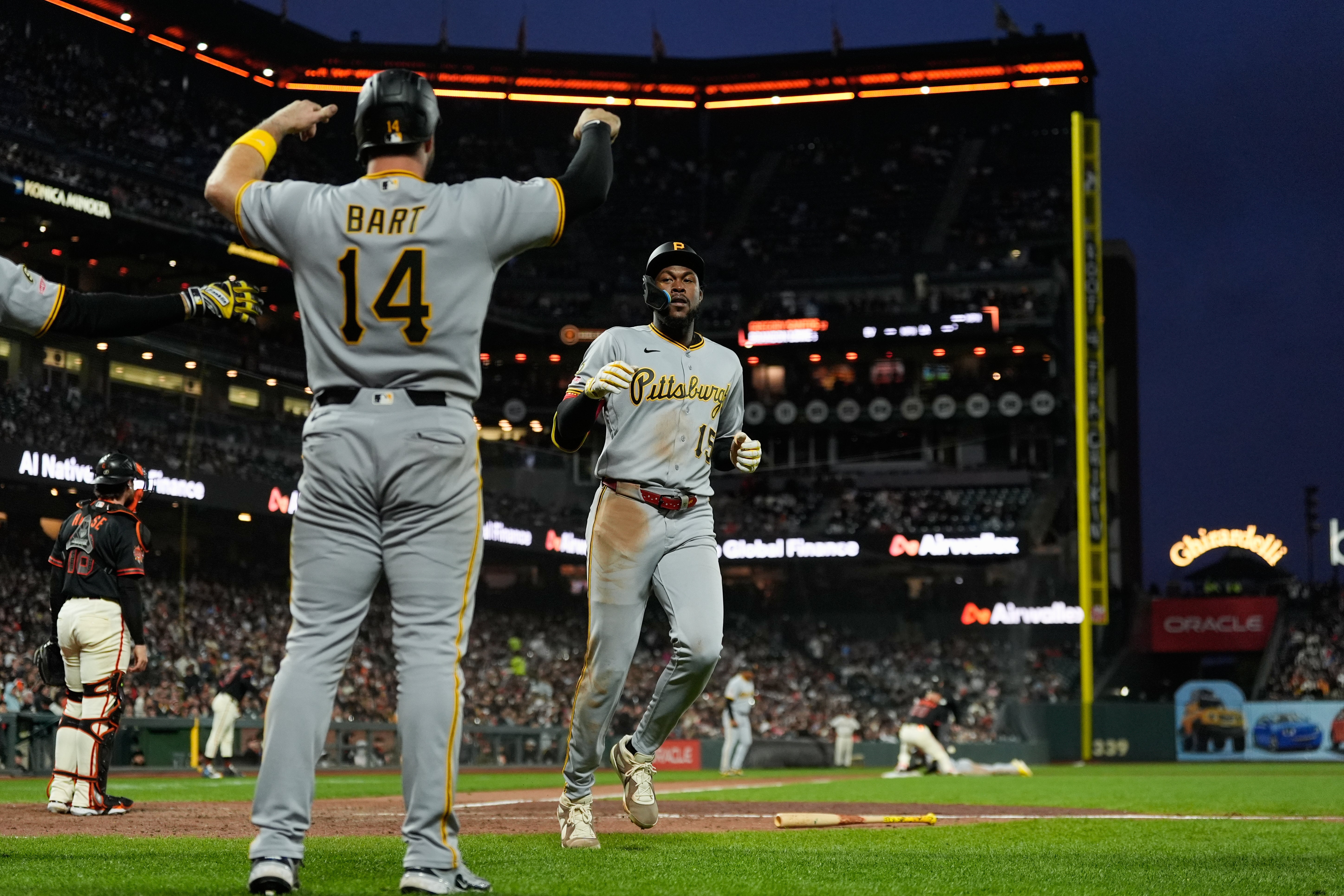 PIRATAS-GIGANTES