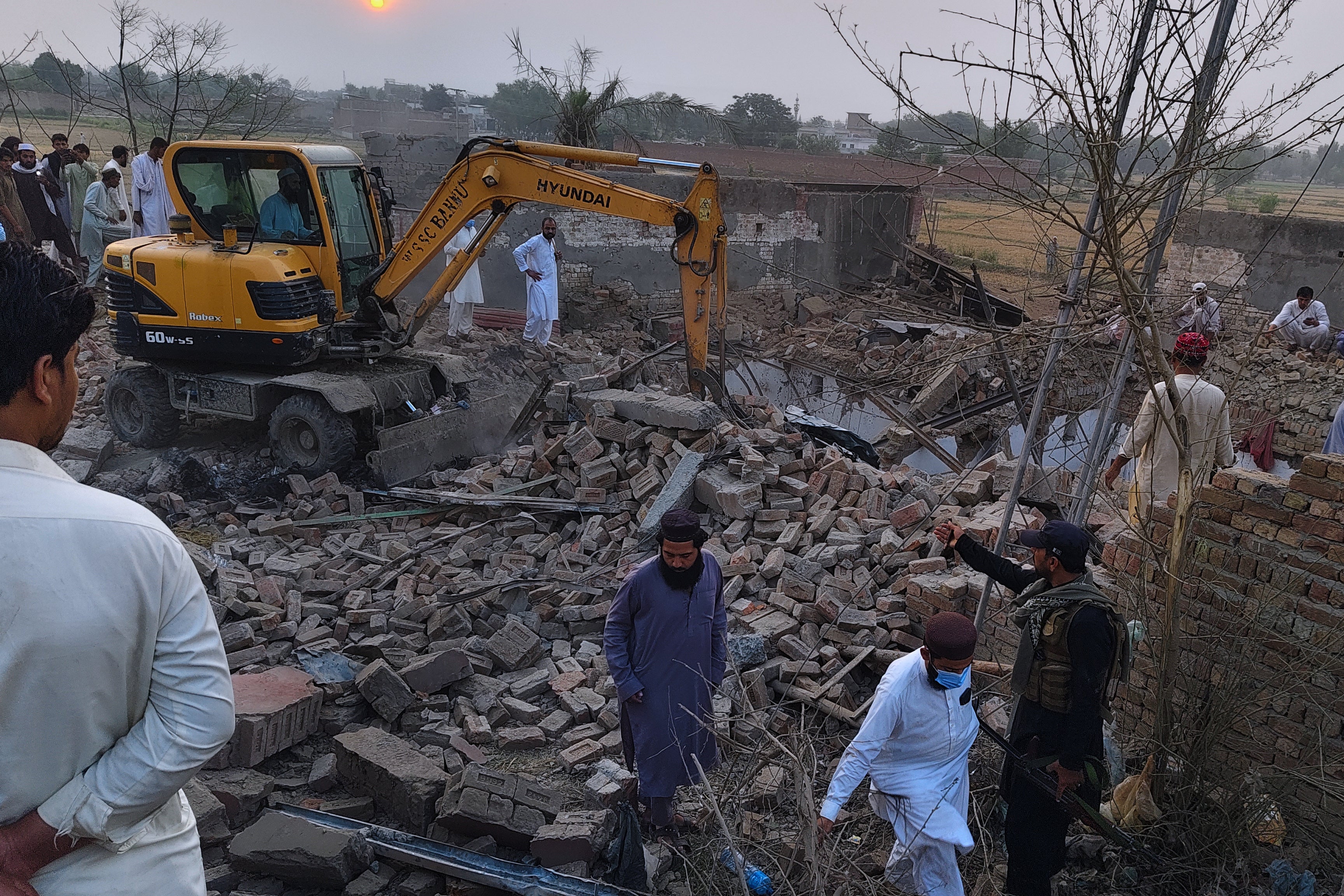 PAKISTÁN-ATAQUE SUICIDA