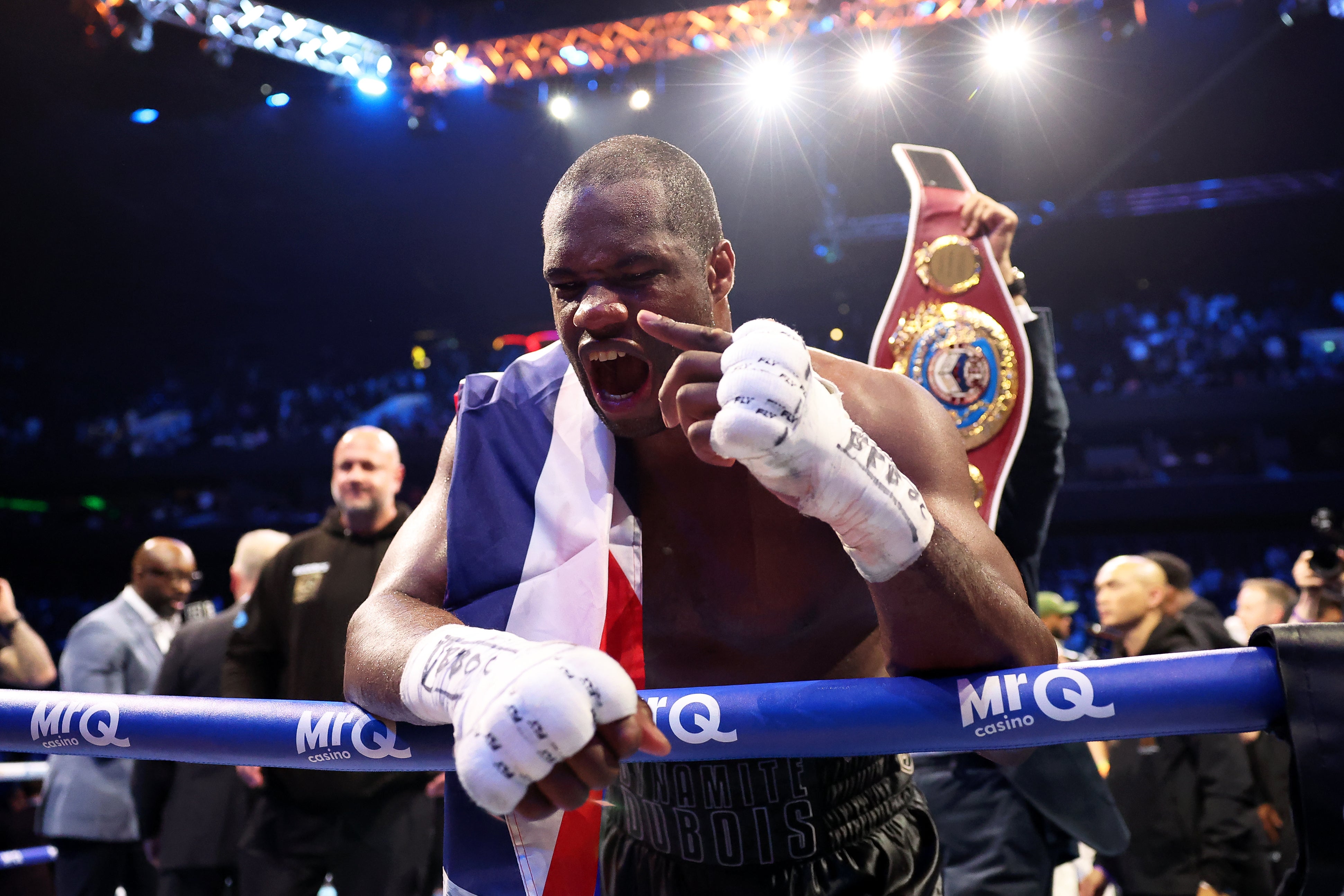 Dubois is the new WBO heavyweight champion