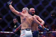 Sean Strickland stuns Khamzat Chimaev to hand Russian first loss and regain title at UFC 328