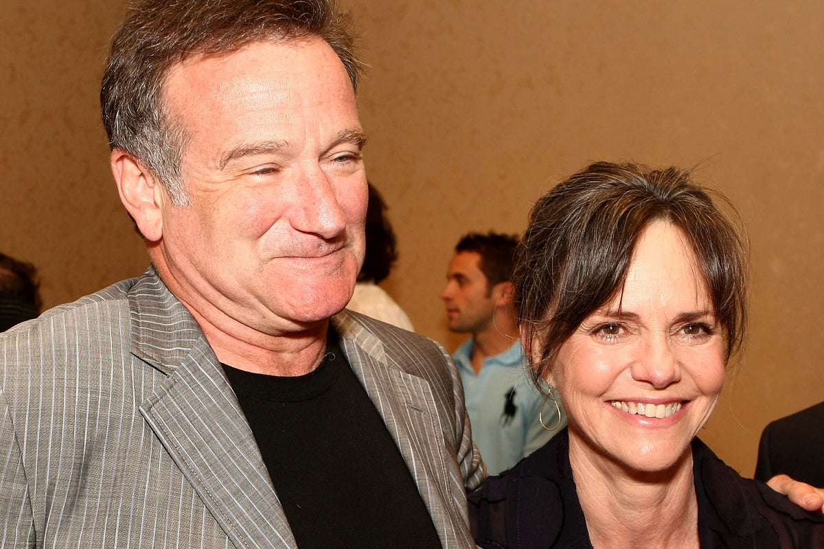 Sally Field says Robin Williams was ‘driven mad’ by her attitude on Mrs ...