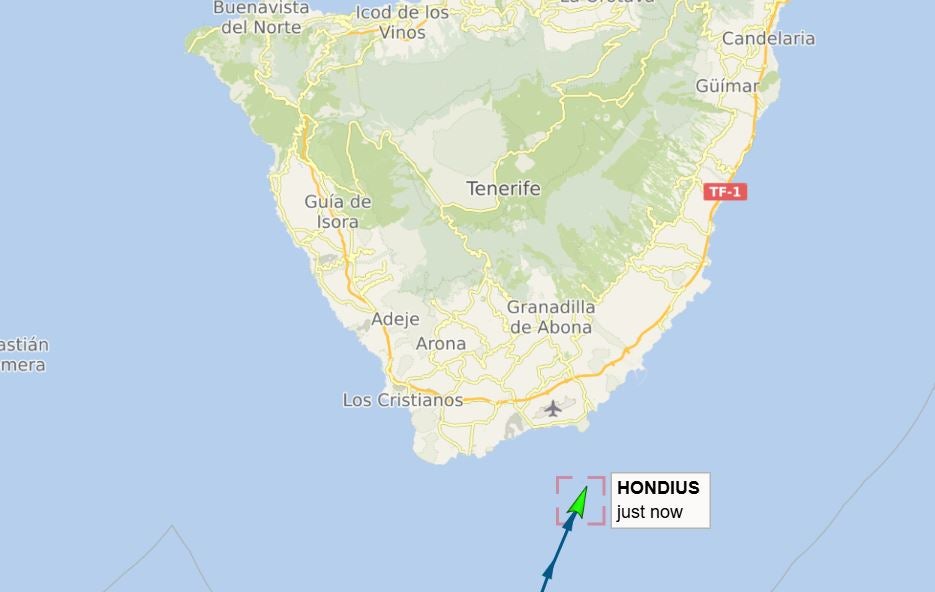 The MV Hondius will dock in Tenerife soon