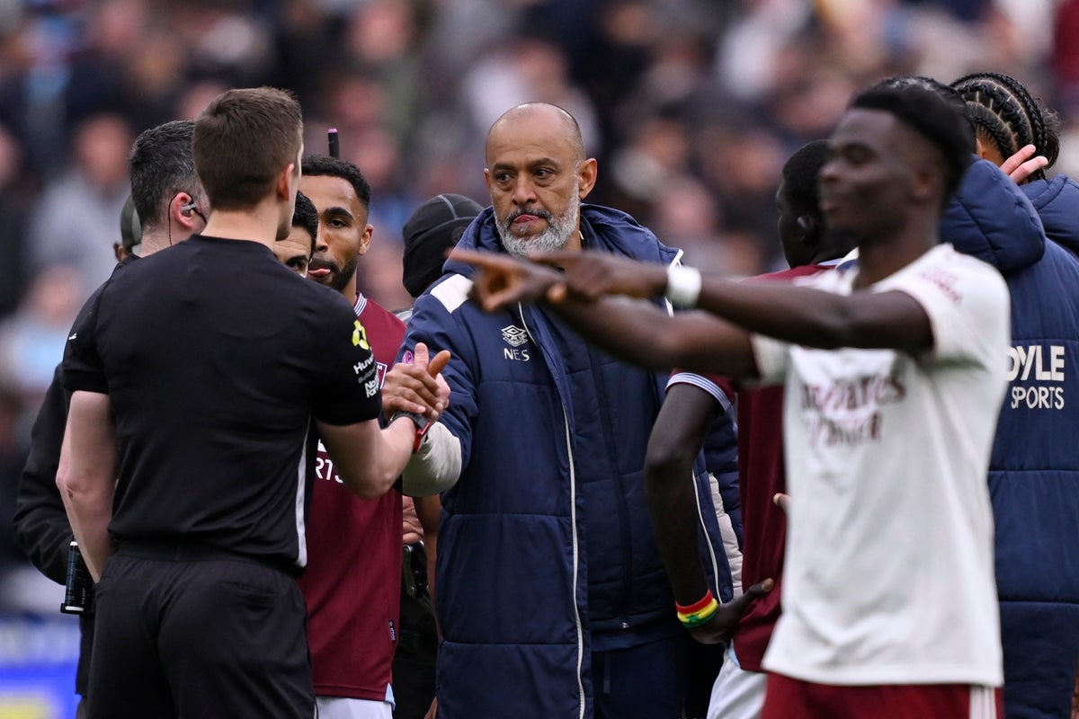 West Ham to contact PGMO amid fury over VAR call to rule out equaliser against Arsenal