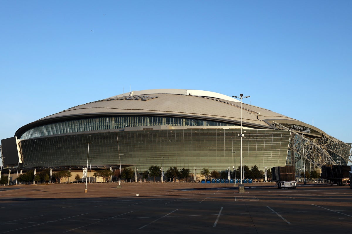 US air fares and hotel rates slump one month ahead of World Cup kick-off