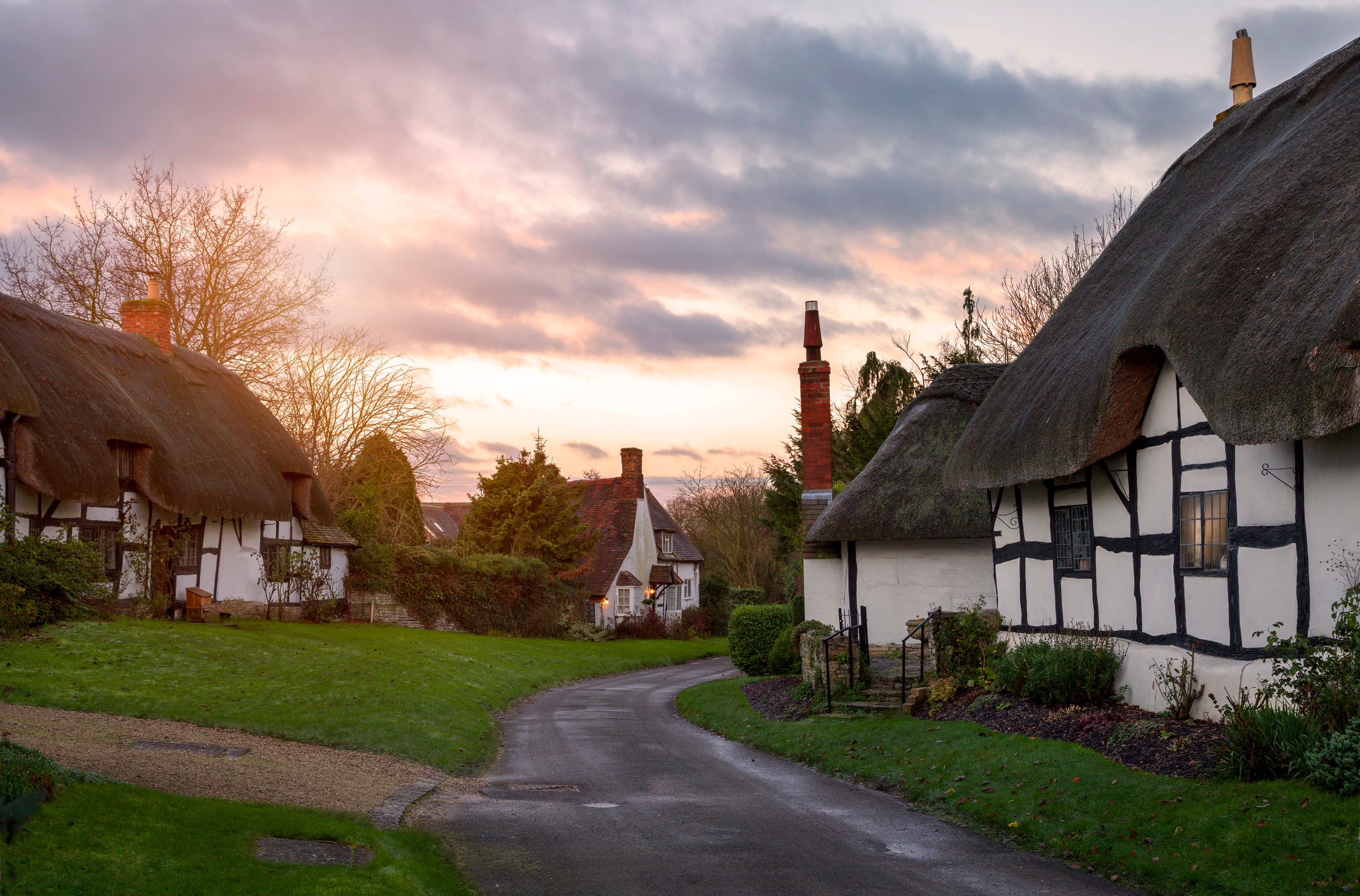 Welford on Avon sits four miles southwest of Stratford-upon-Avon
