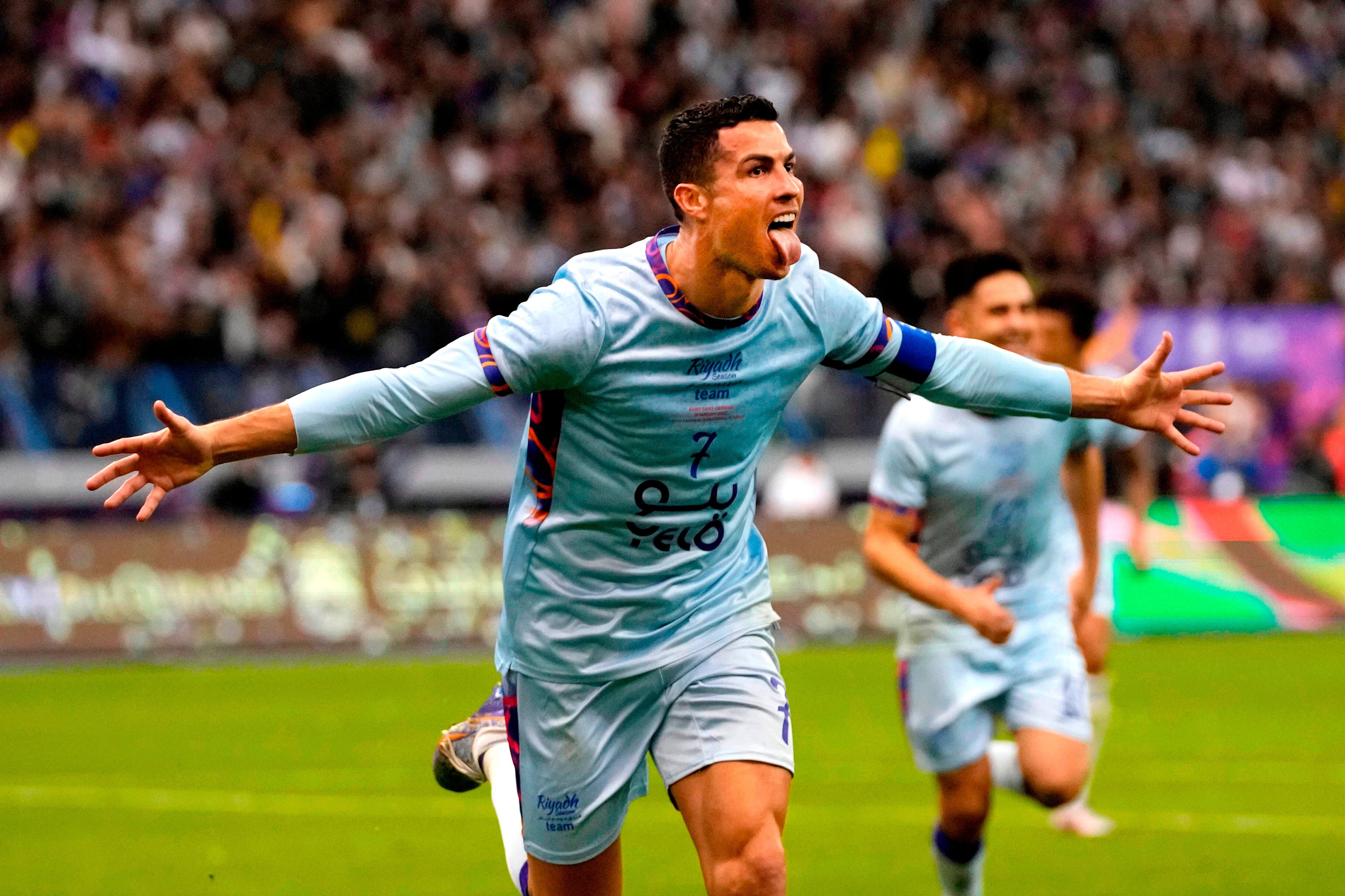 CRISTIANO RONALDO
