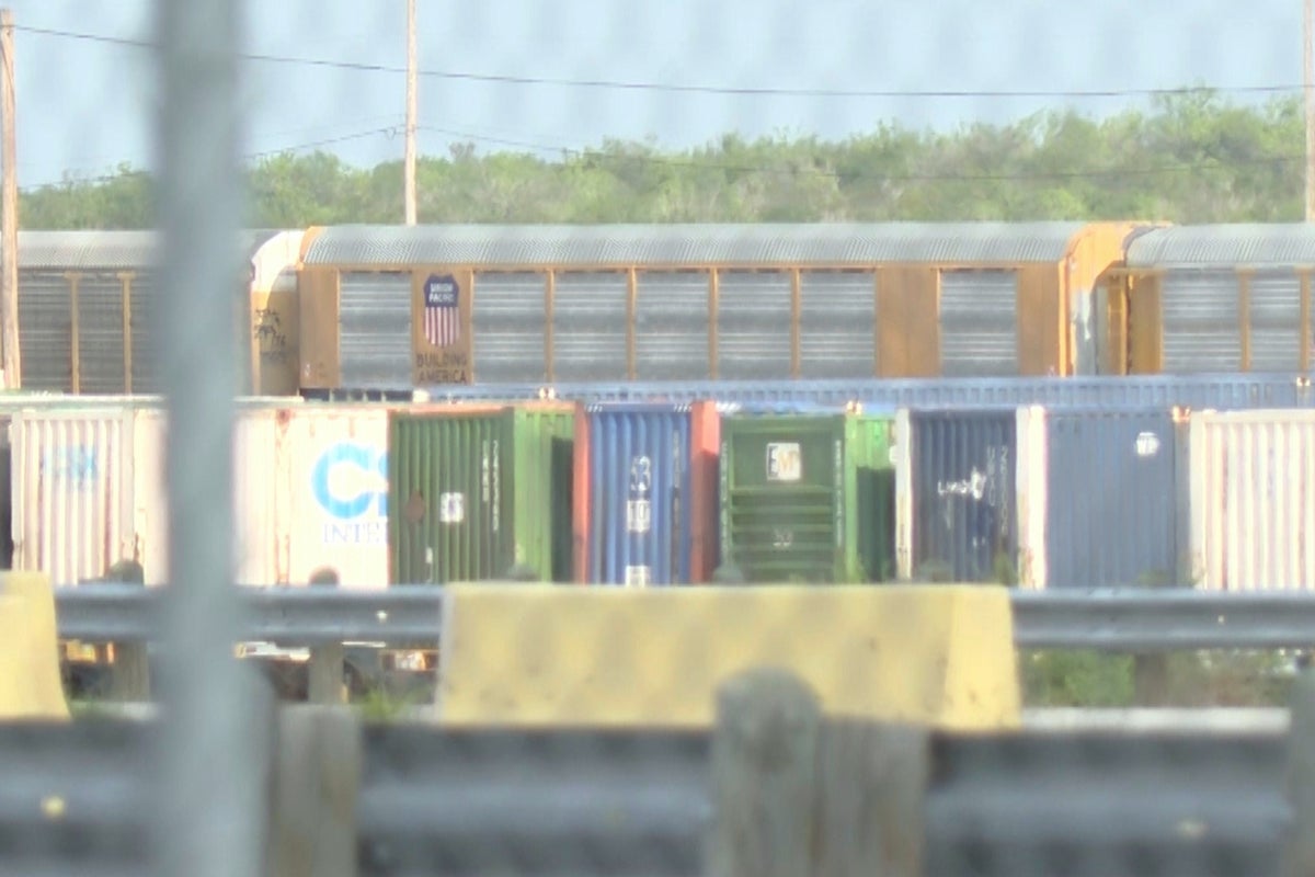 Heatstroke suspected after six people found dead in shipping container in Texas rail yard