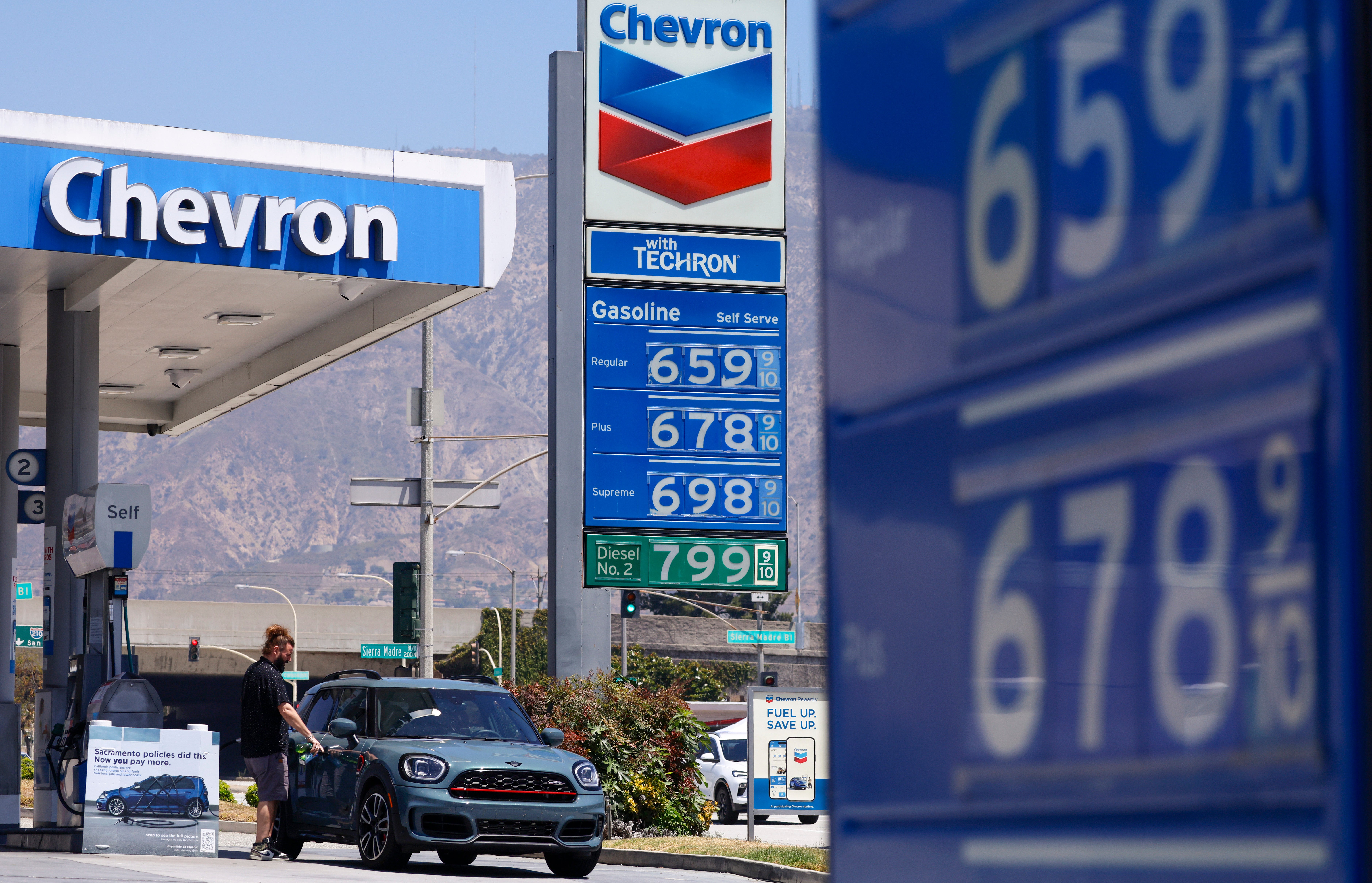 The Iran was has driven up gas prices and threatens a global recession, but the stock market continues to soar, given the enthusiasm around AI