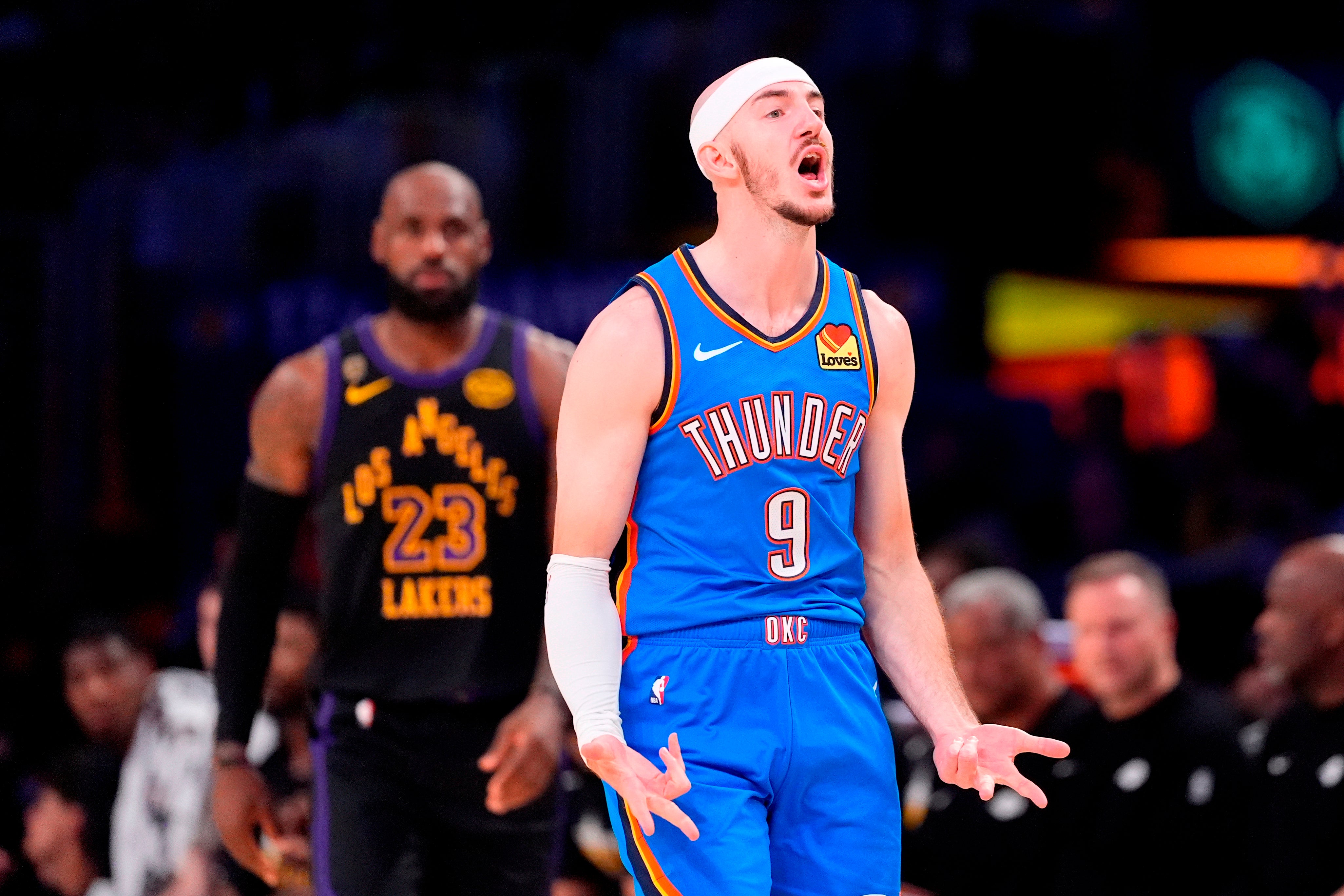 THUNDER-LAKERS
